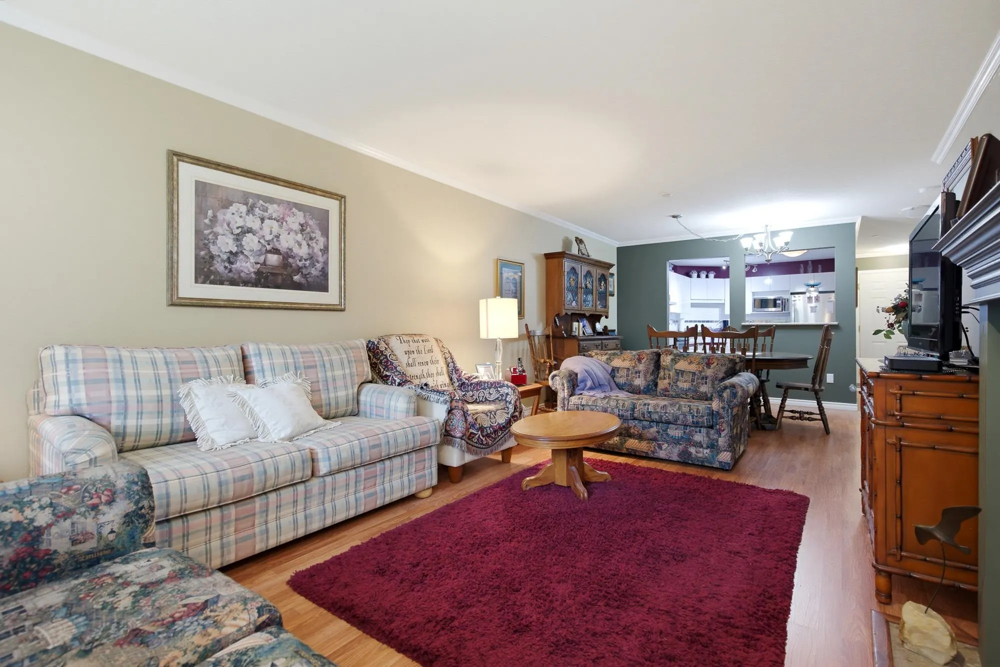 33280 E Bourquin Crescent #208