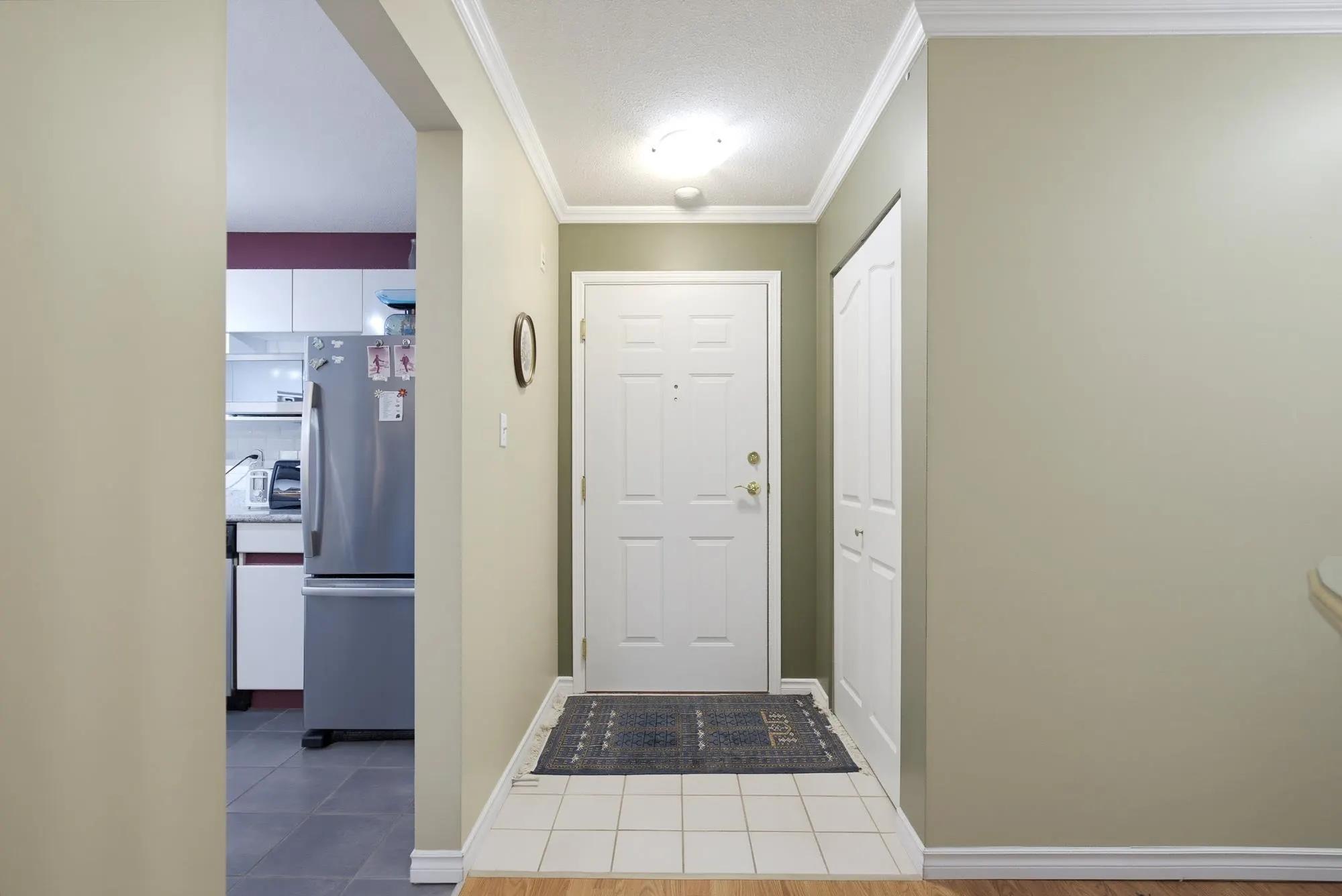 33280 E Bourquin Crescent #208