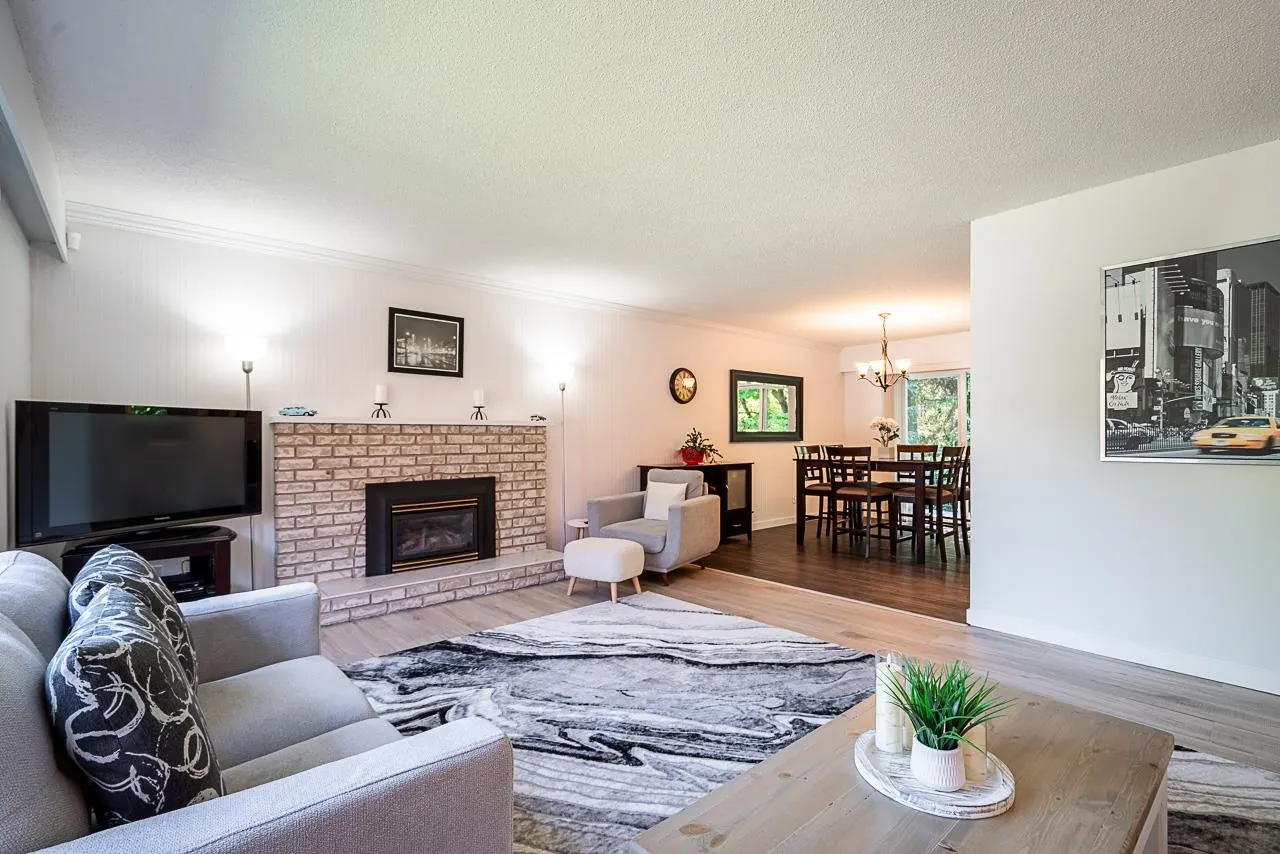 8771 Shepherd Way