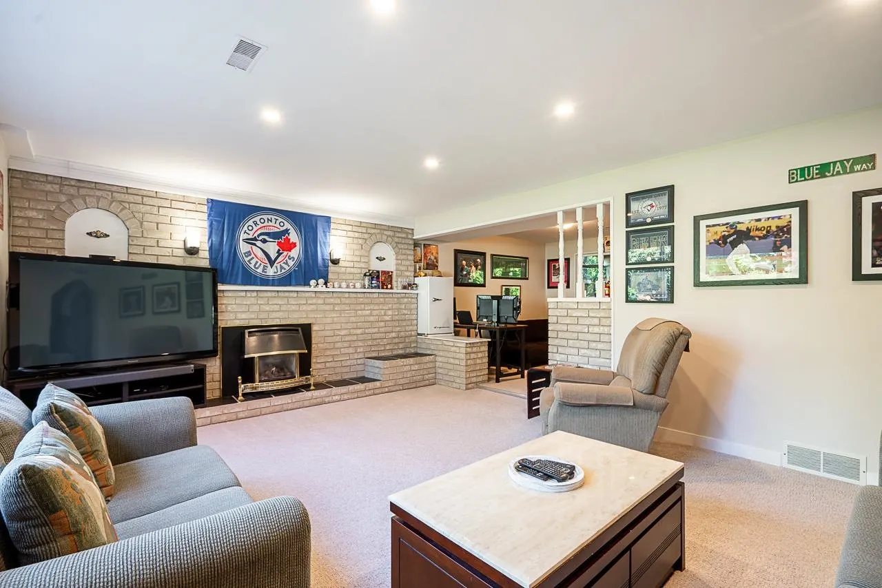8771 Shepherd Way