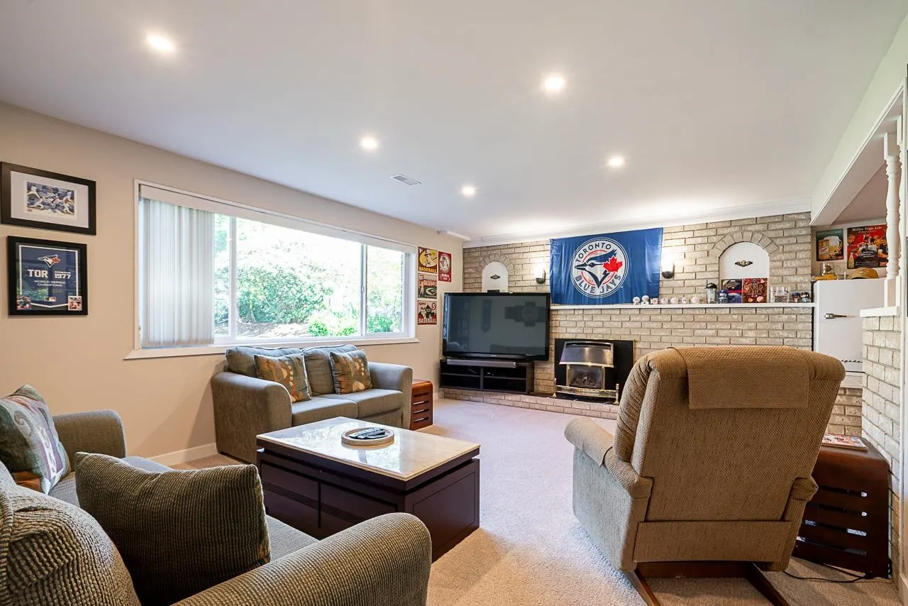 8771 Shepherd Way