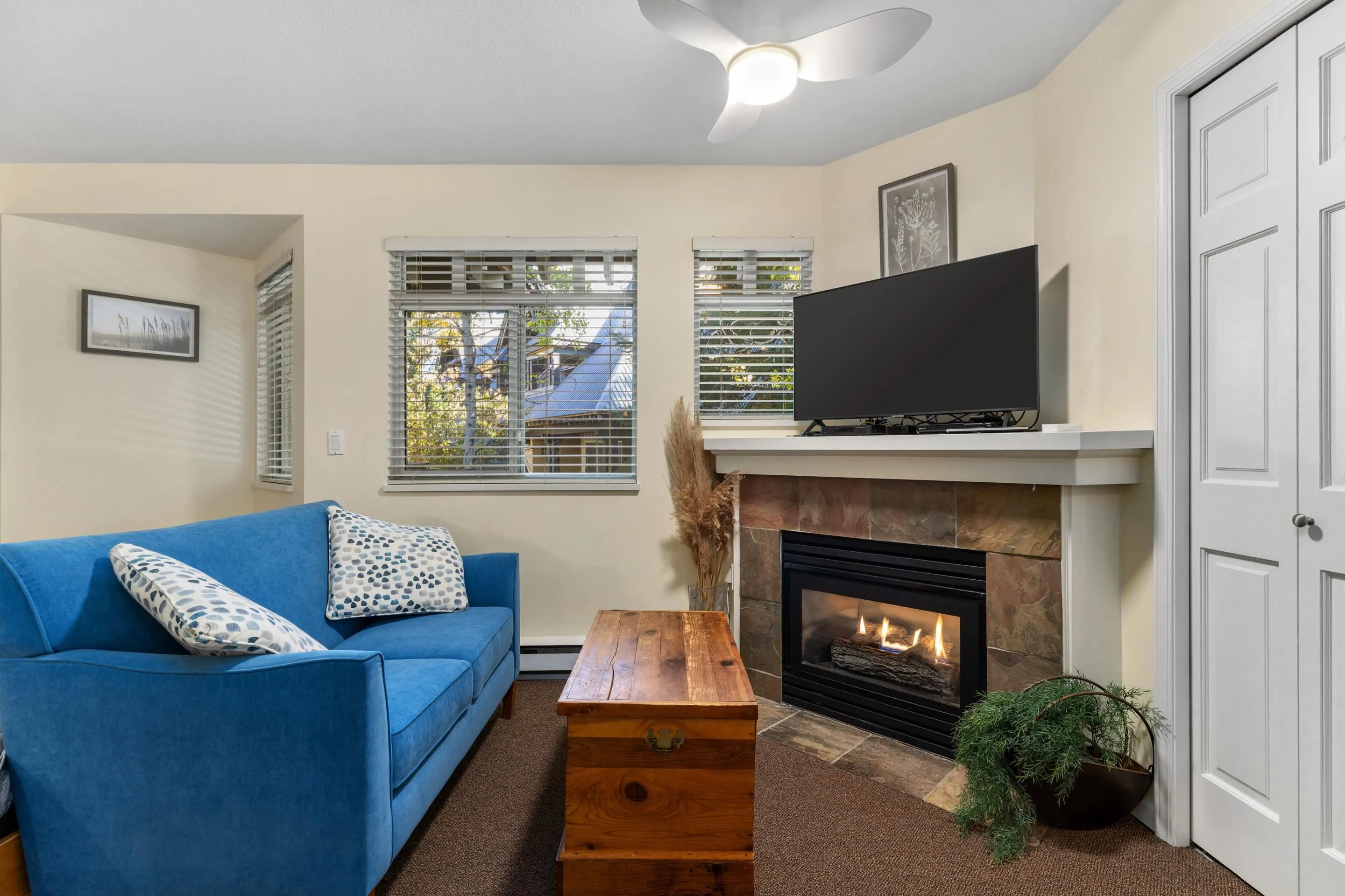 4335 Northlands Boulevard #25