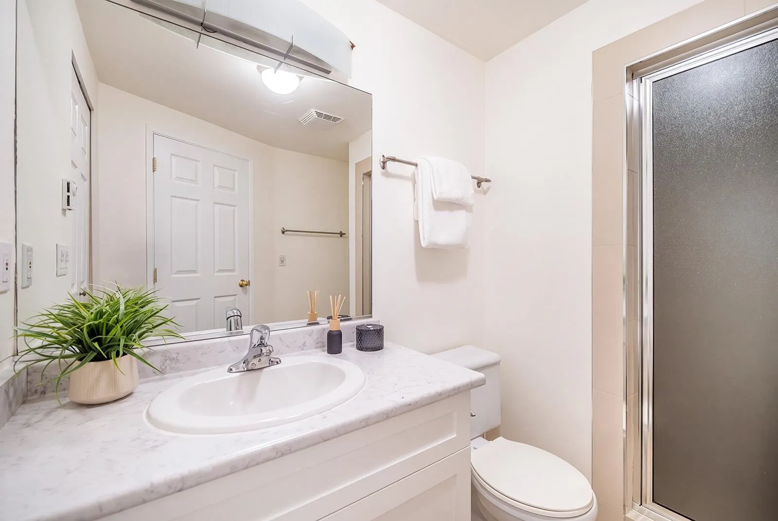 2400 Cavendish Way #15
