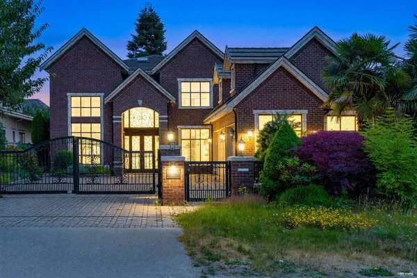 5628 Gibbons Drive