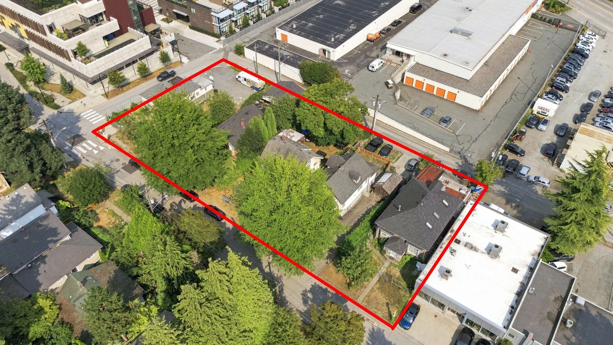 452 Rousseau Street