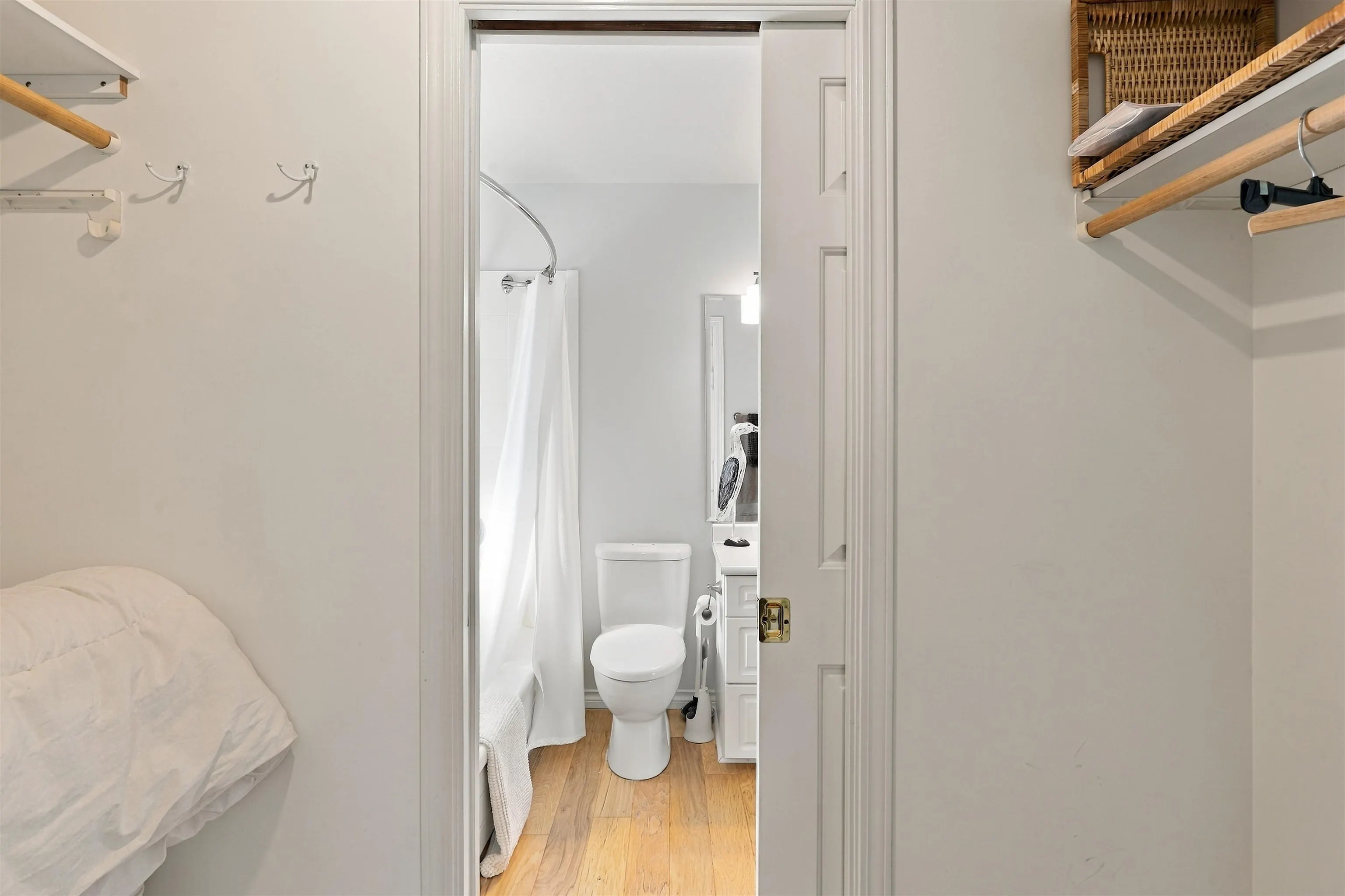 699 Dougall Road #15
