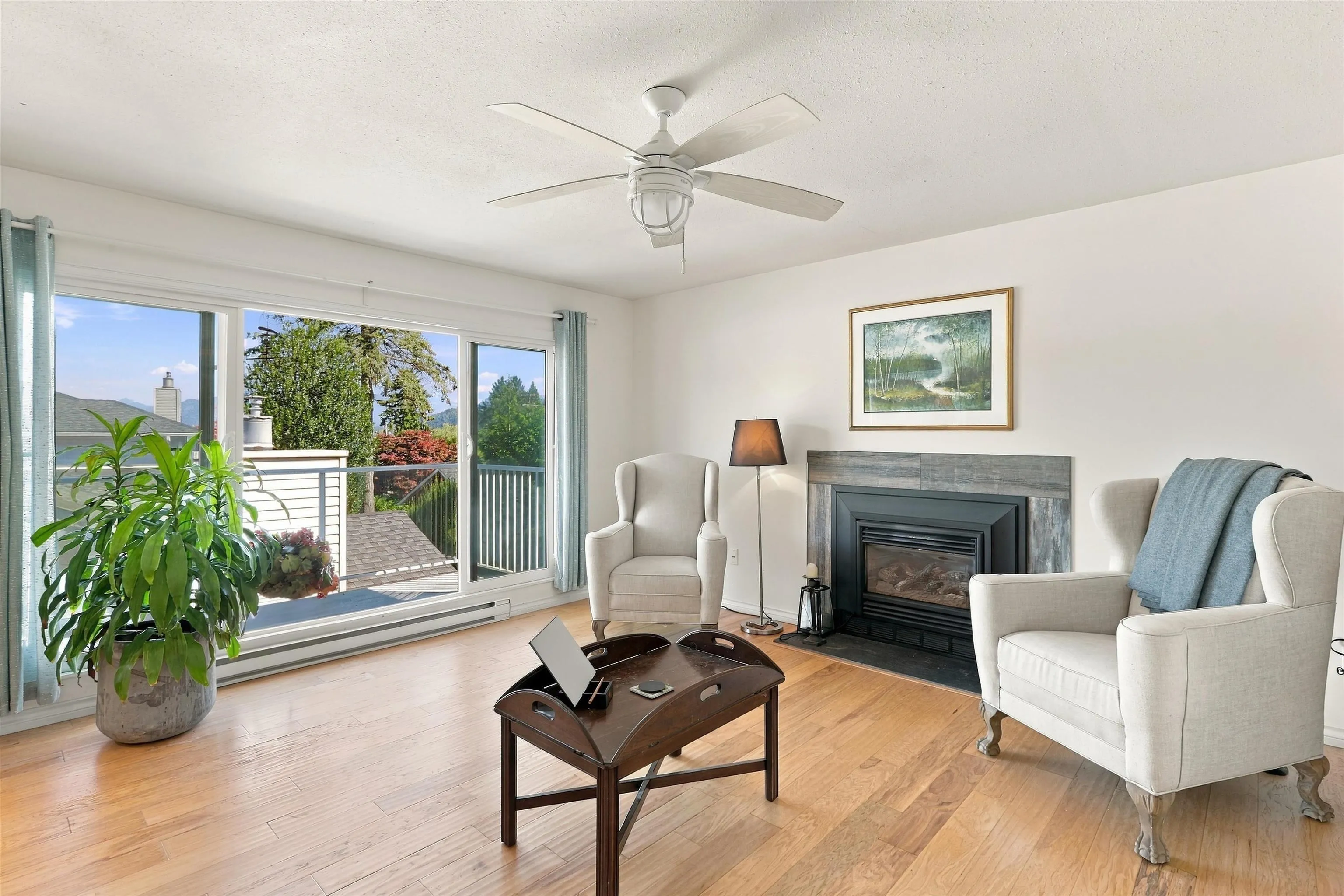 699 Dougall Road #15