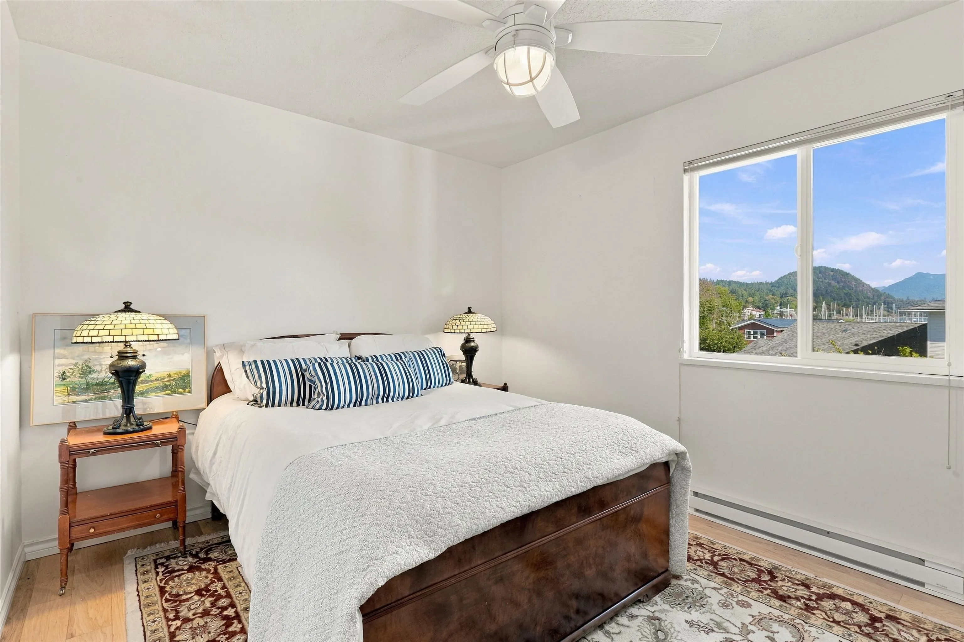 699 Dougall Road #15