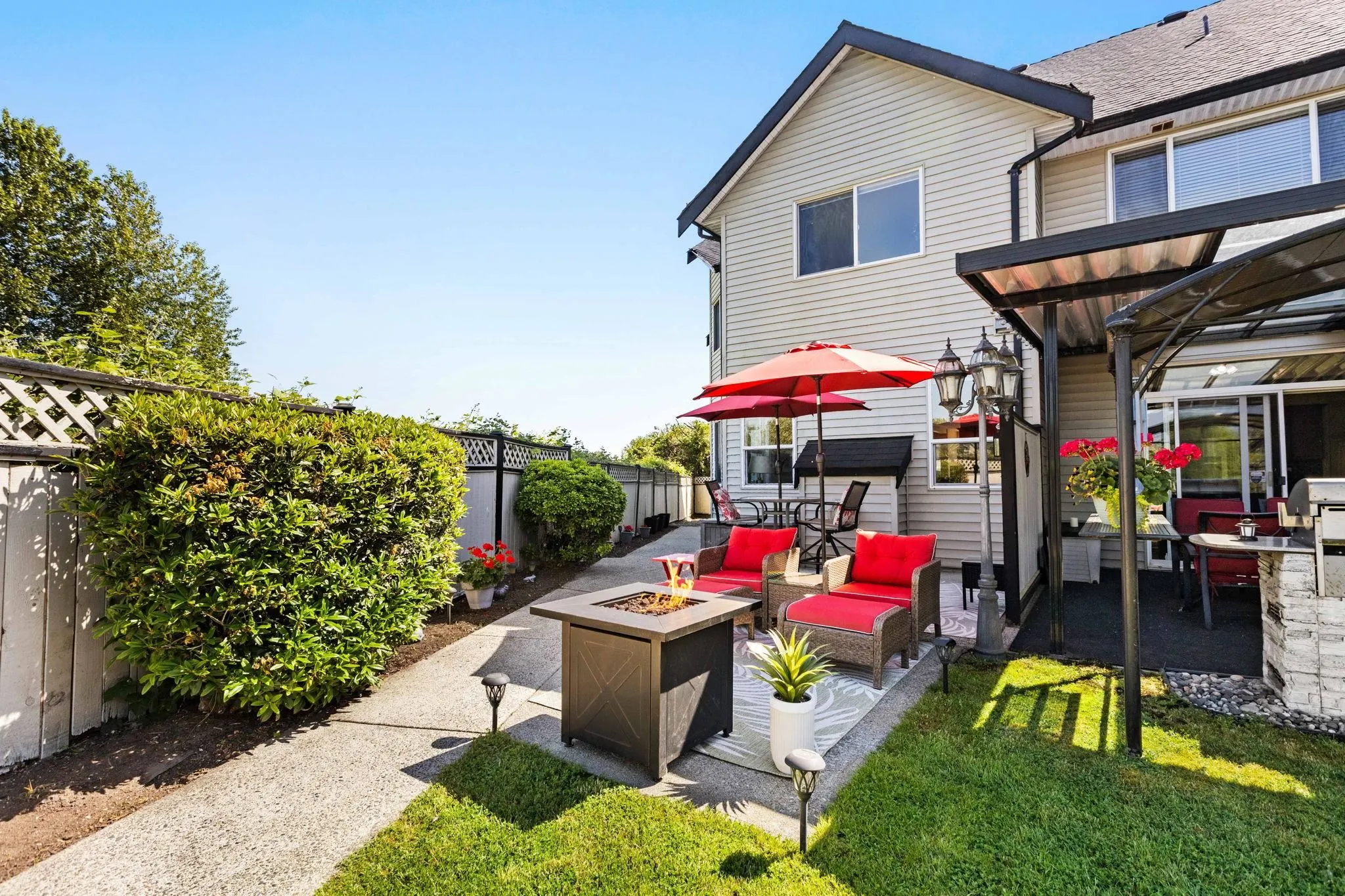 2484 Nile Gate #A/B