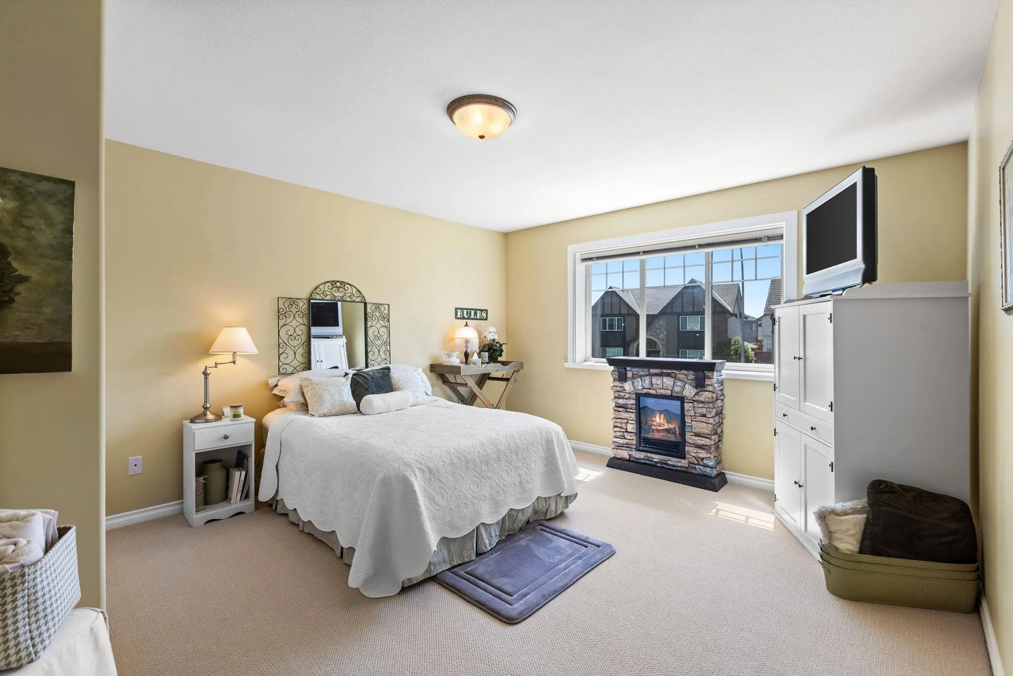 2484 Nile Gate #A/B