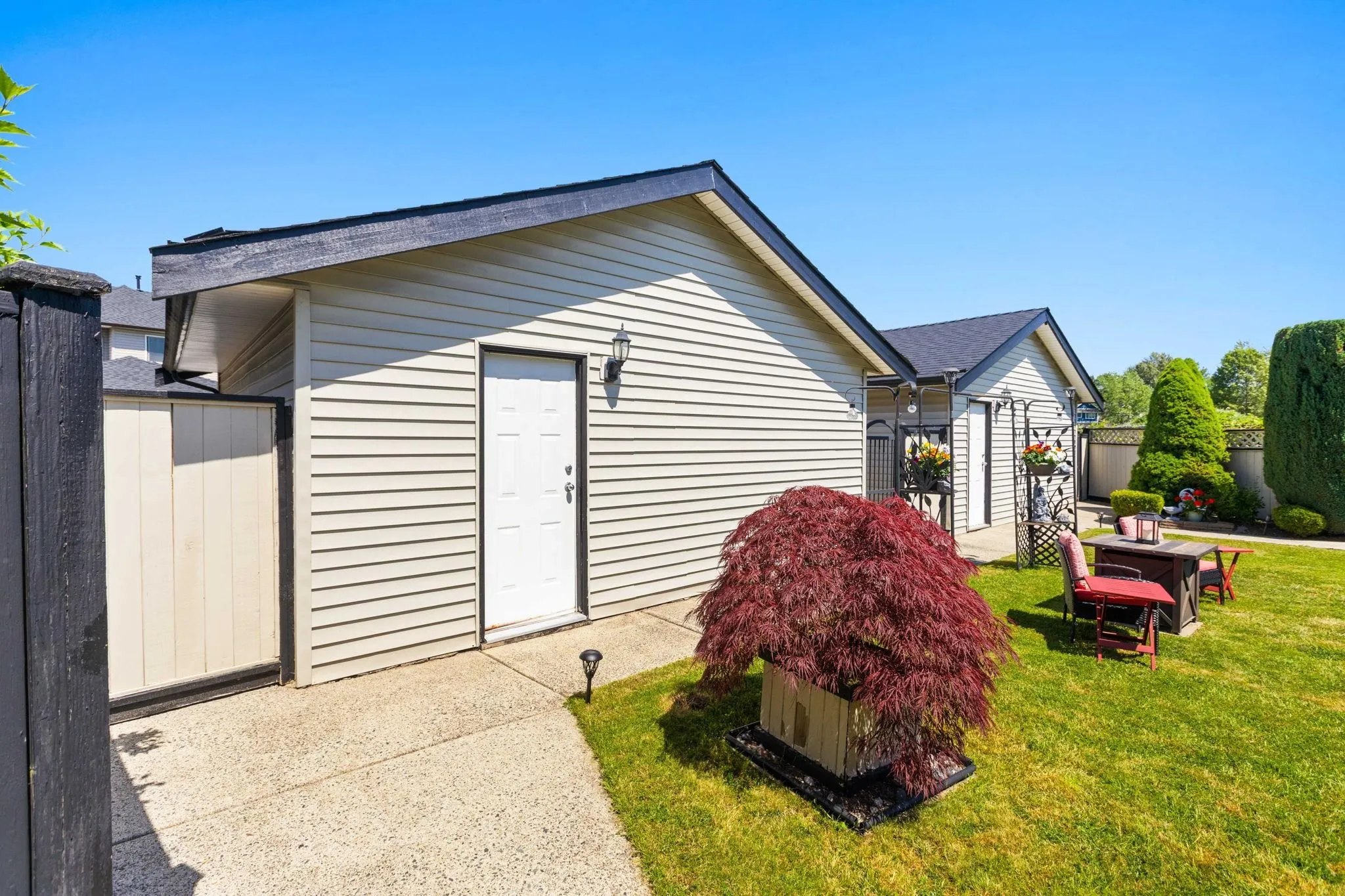 2484 Nile Gate #A/B