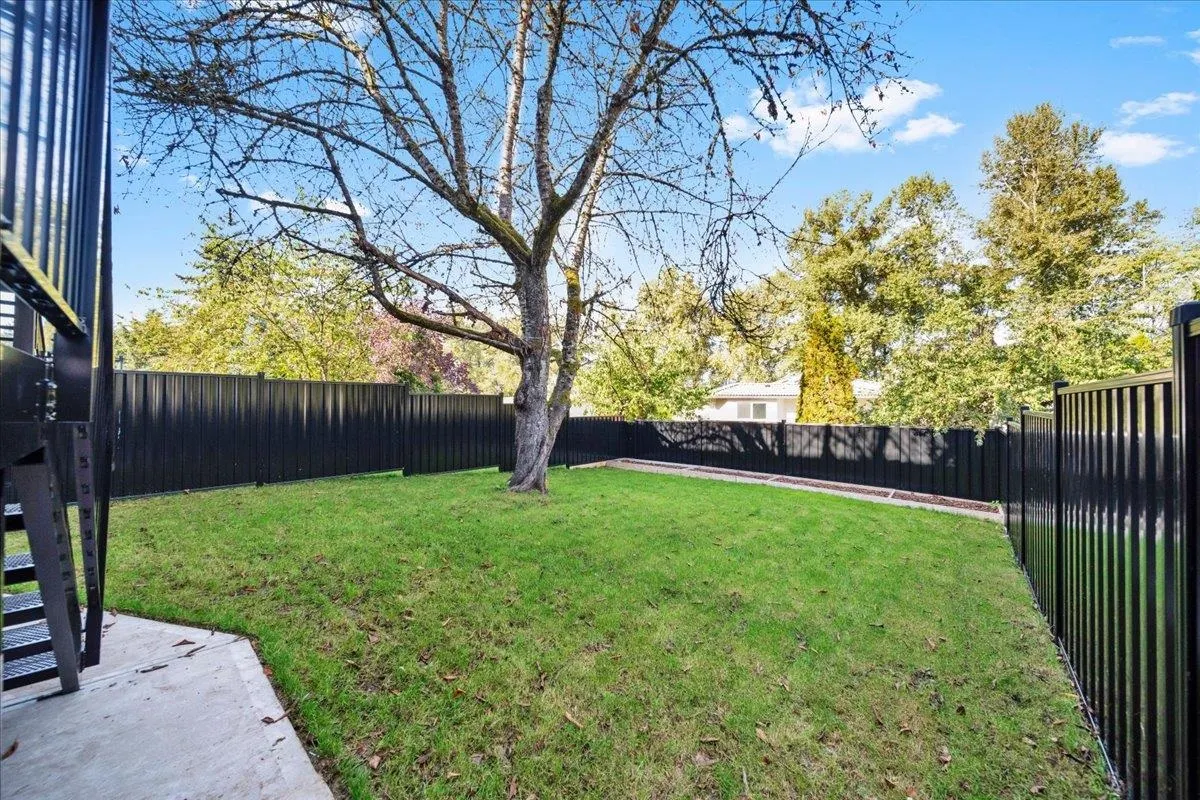 13437 Crestview Drive #102