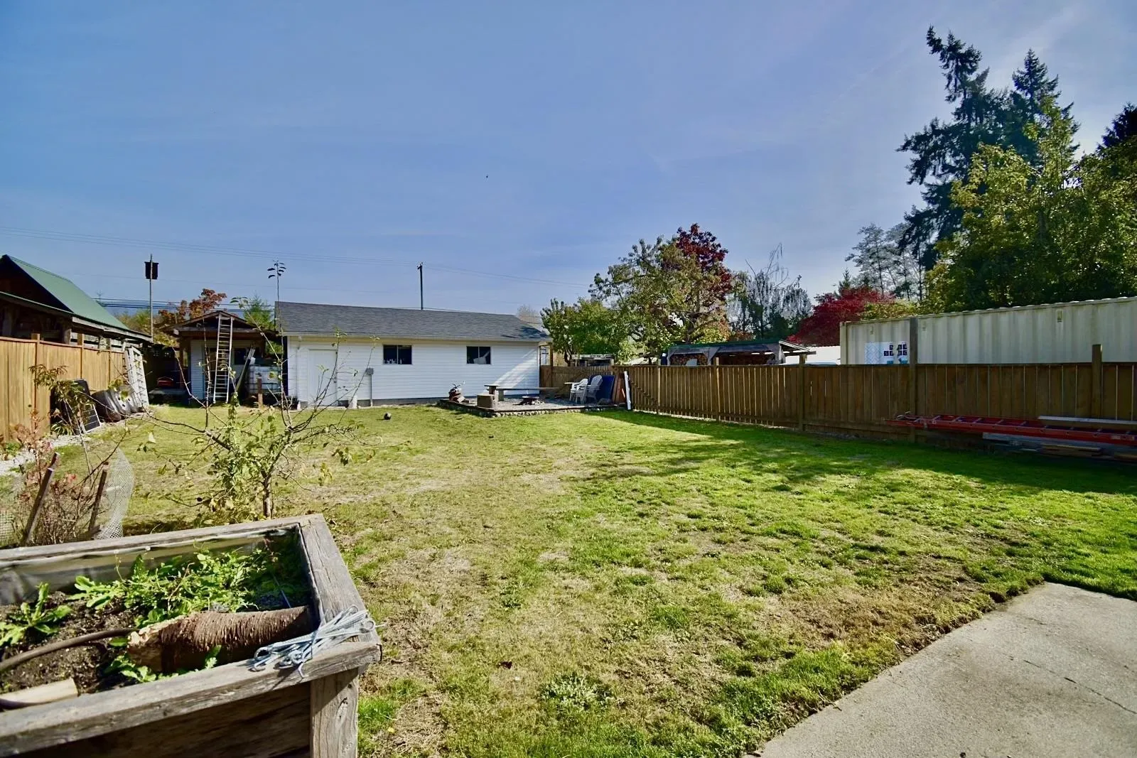 1822 Hall Road