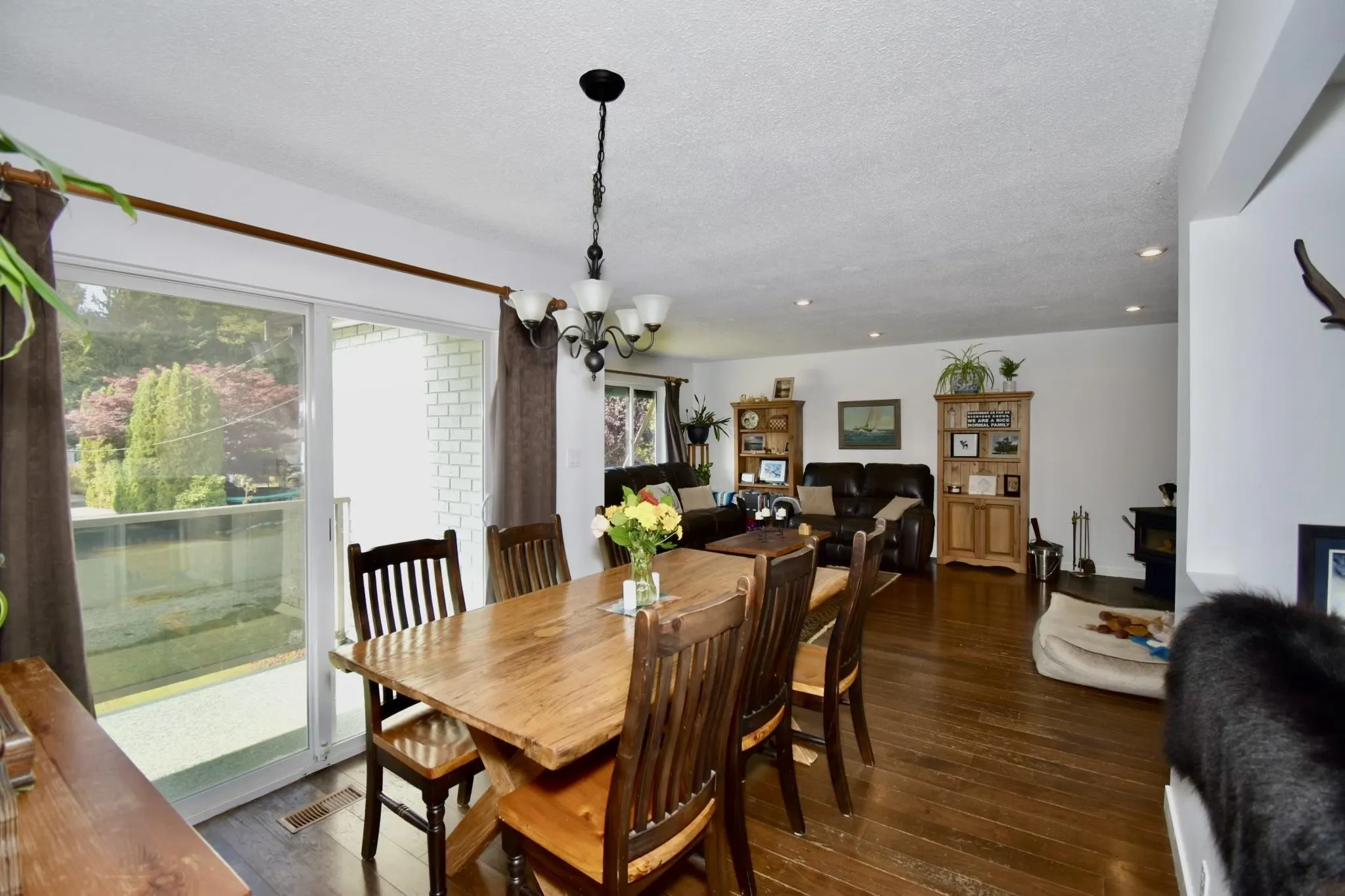 1822 Hall Road