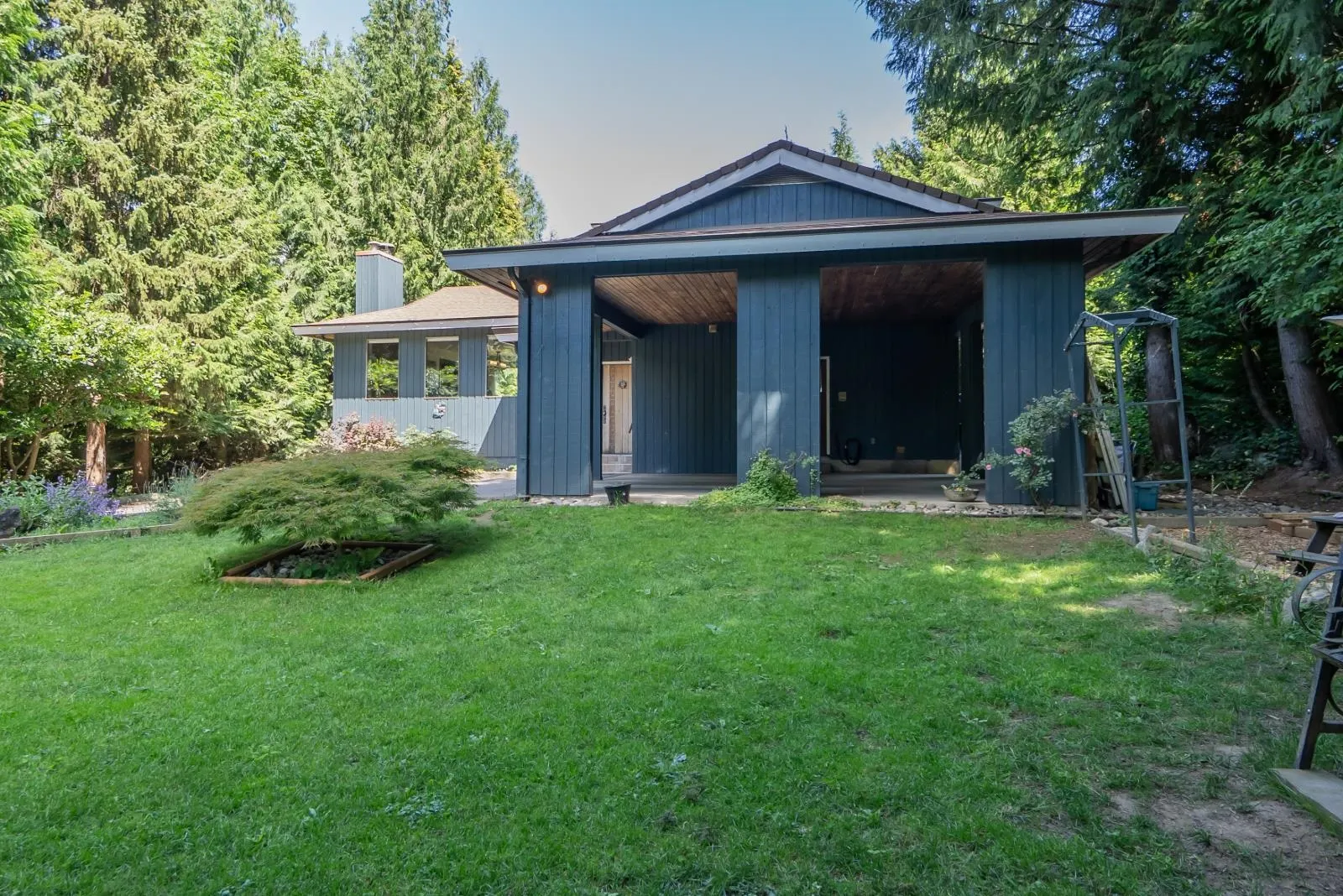 10122 Kenswood Drive