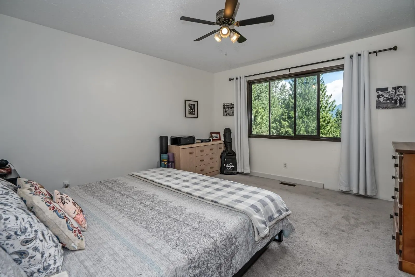 10122 Kenswood Drive