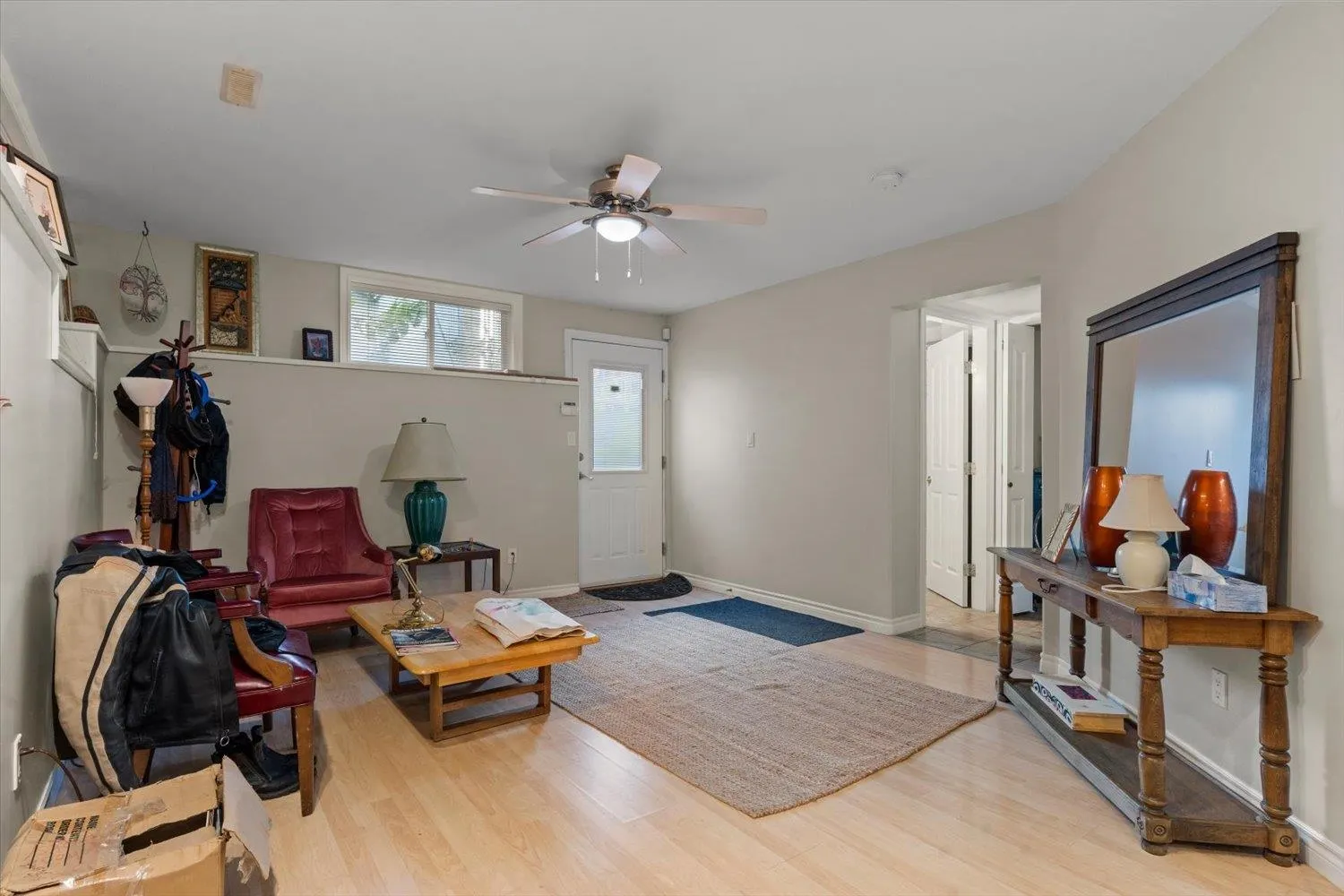 44449 Elsie Place