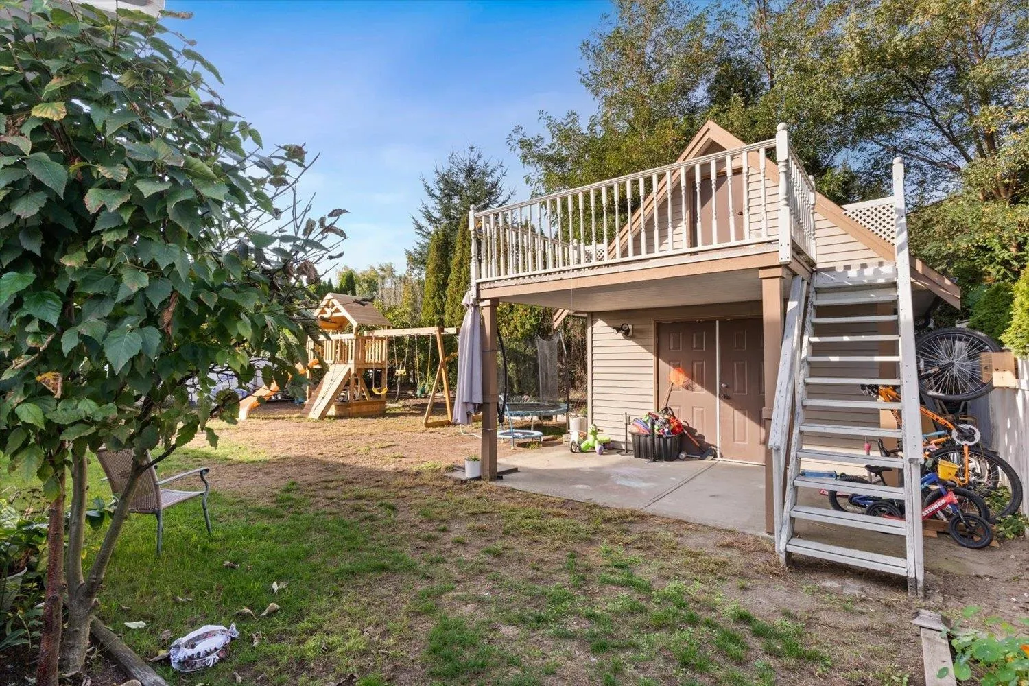 44449 Elsie Place