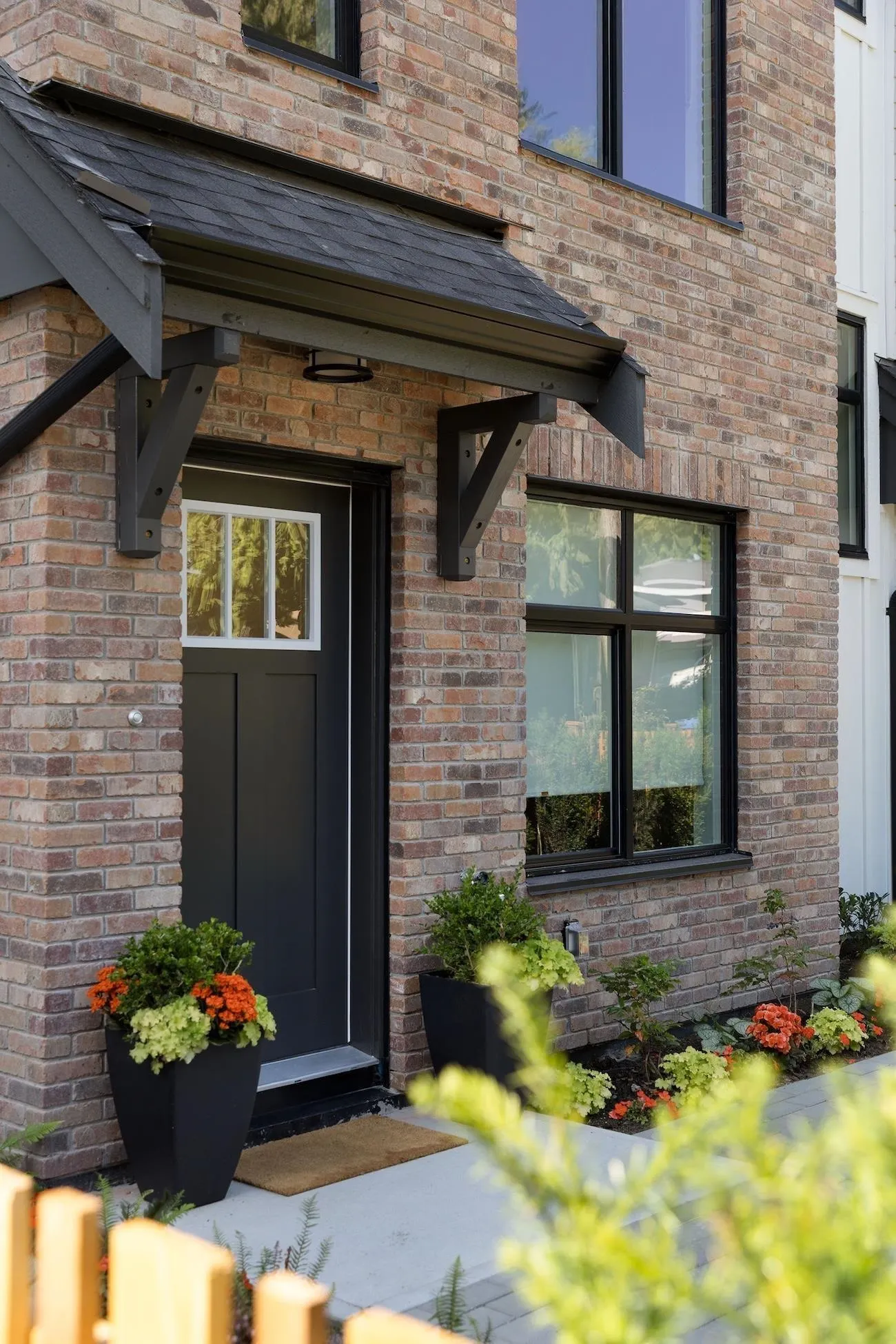 2190 Rindall Avenue #10