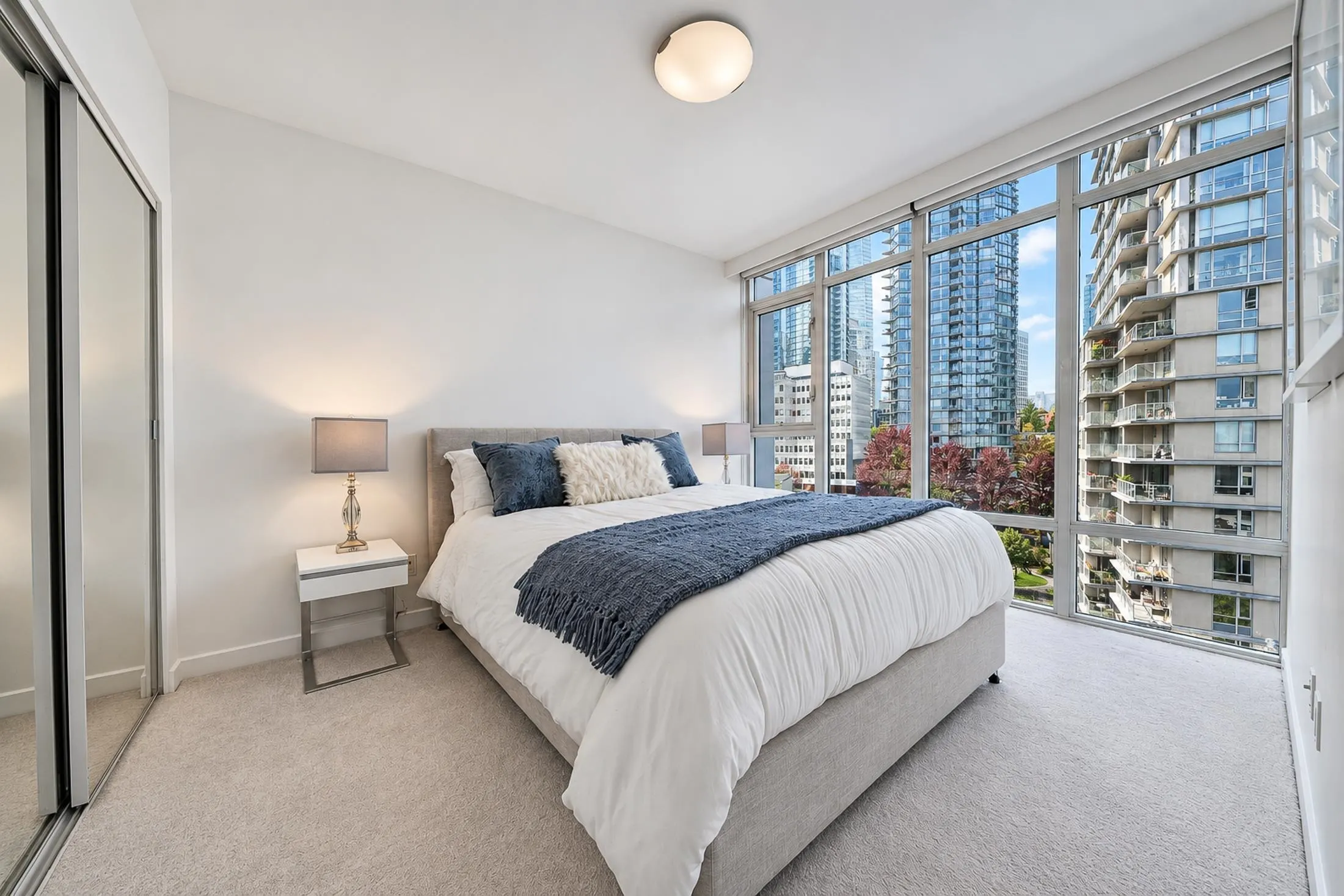 1281 W Cordova Street #803