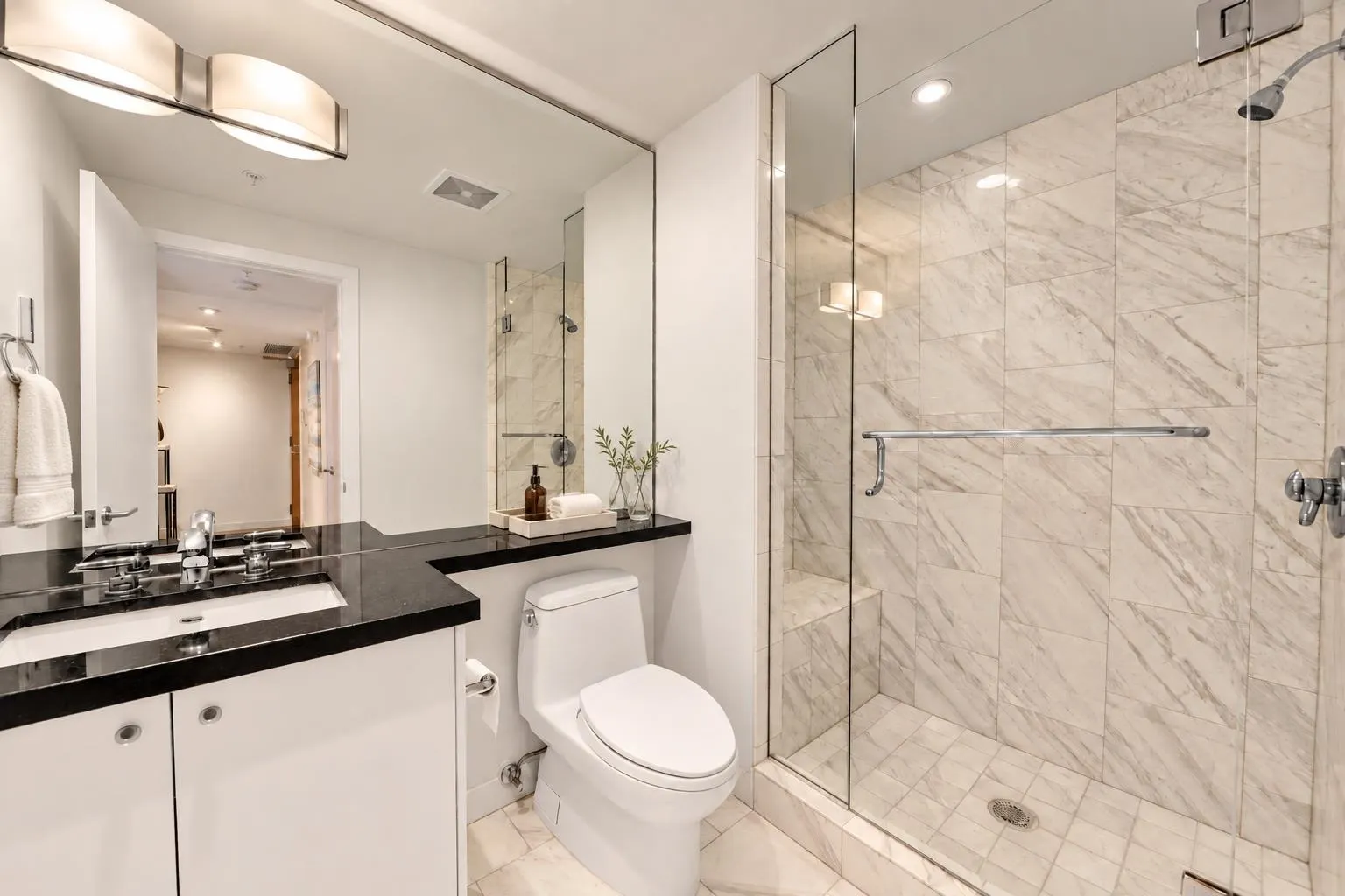 1281 W Cordova Street #803
