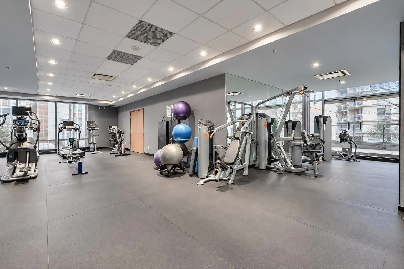 1281 W Cordova Street #803
