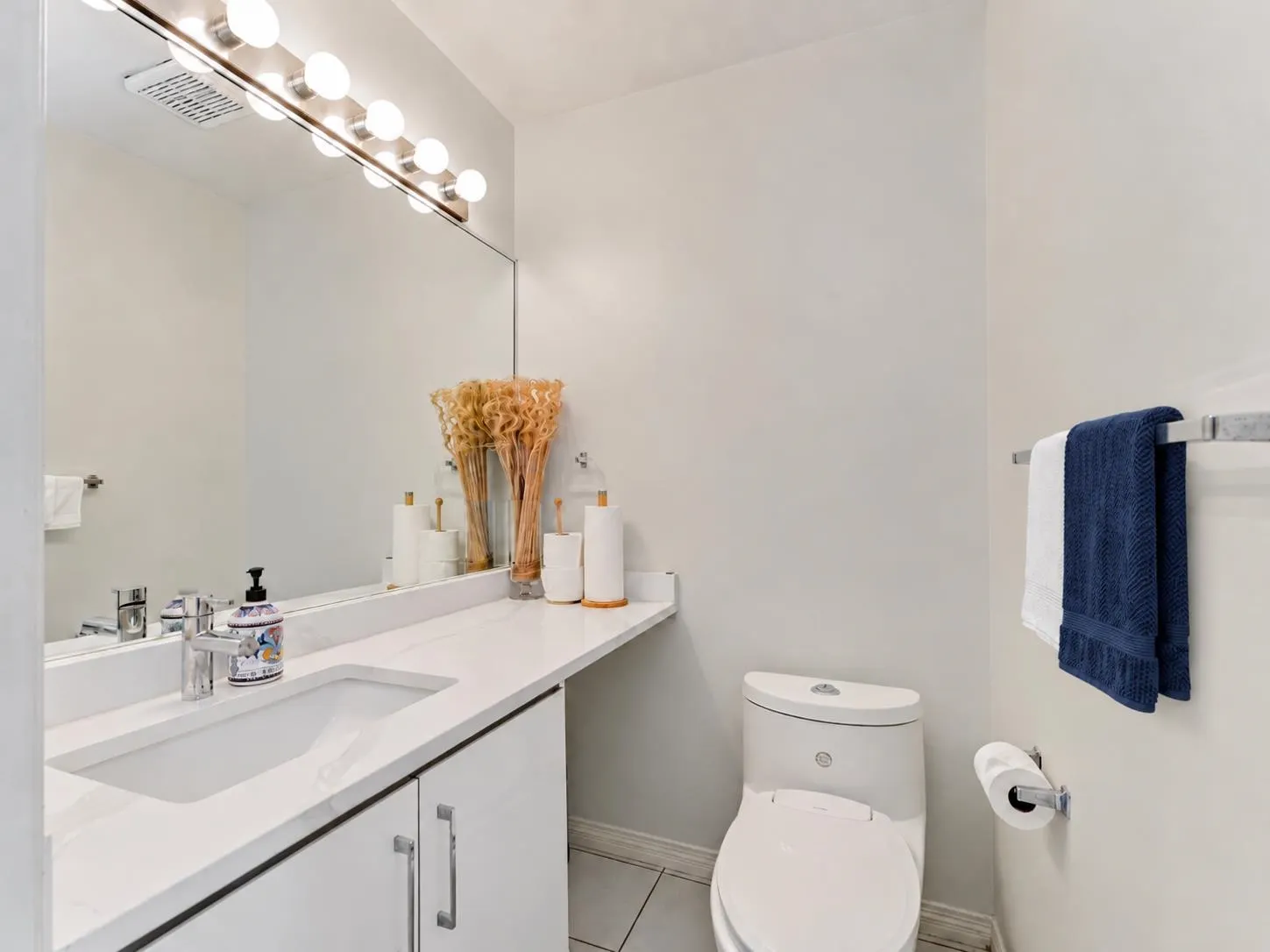 1226 Pitt River Road