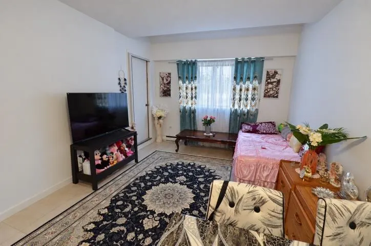 8120 Colonial Drive #225