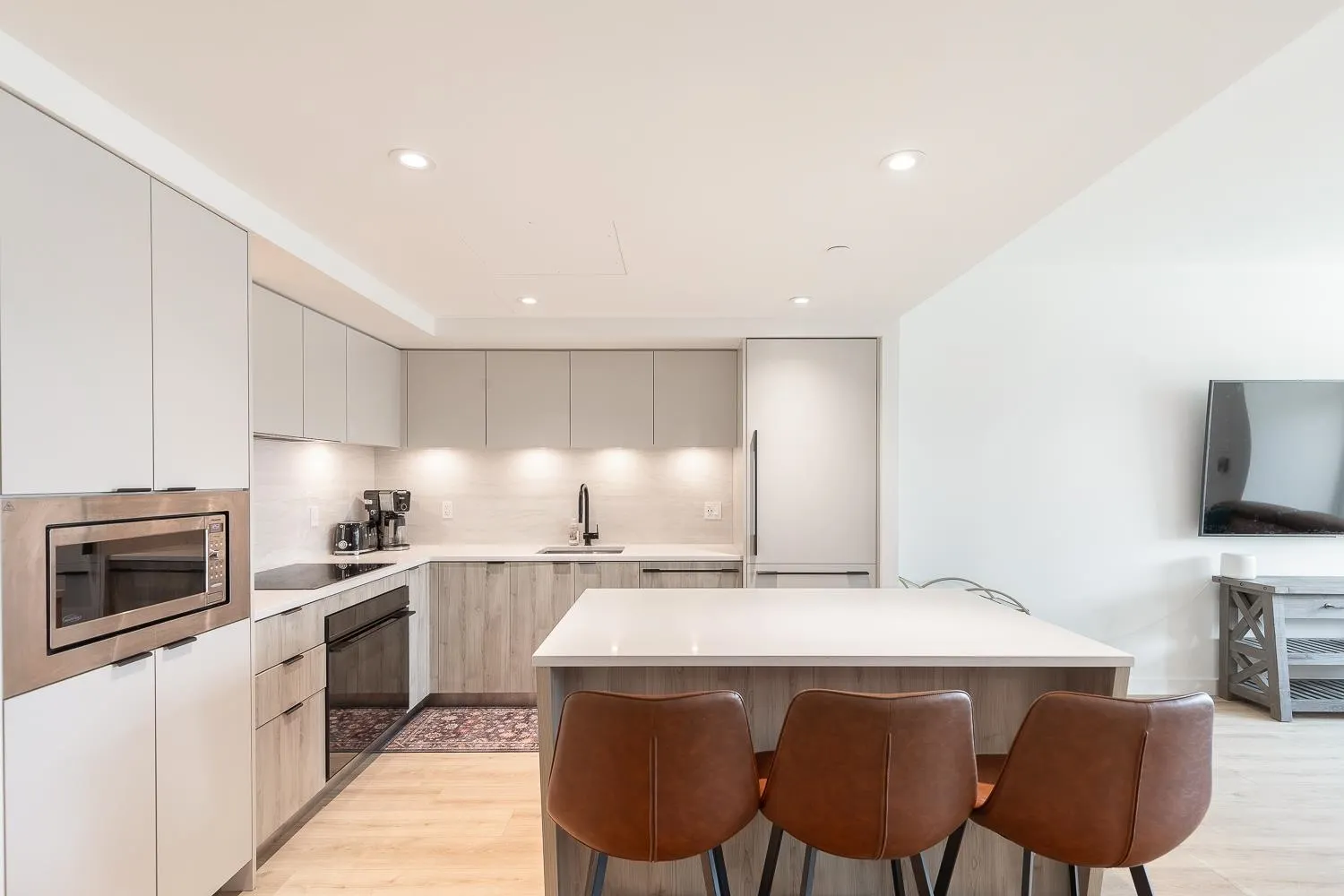 755 Harbourside Drive #107