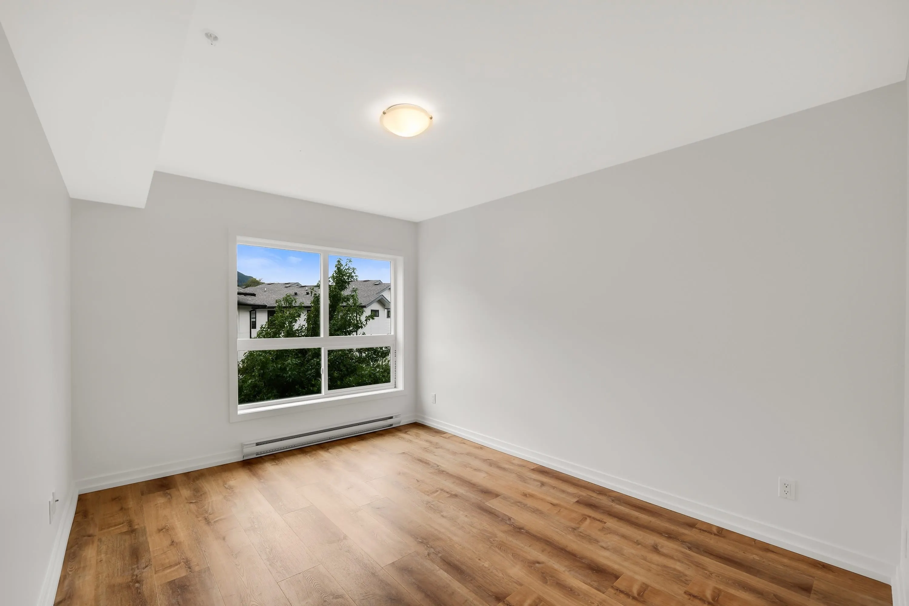 1212 Main Street #305