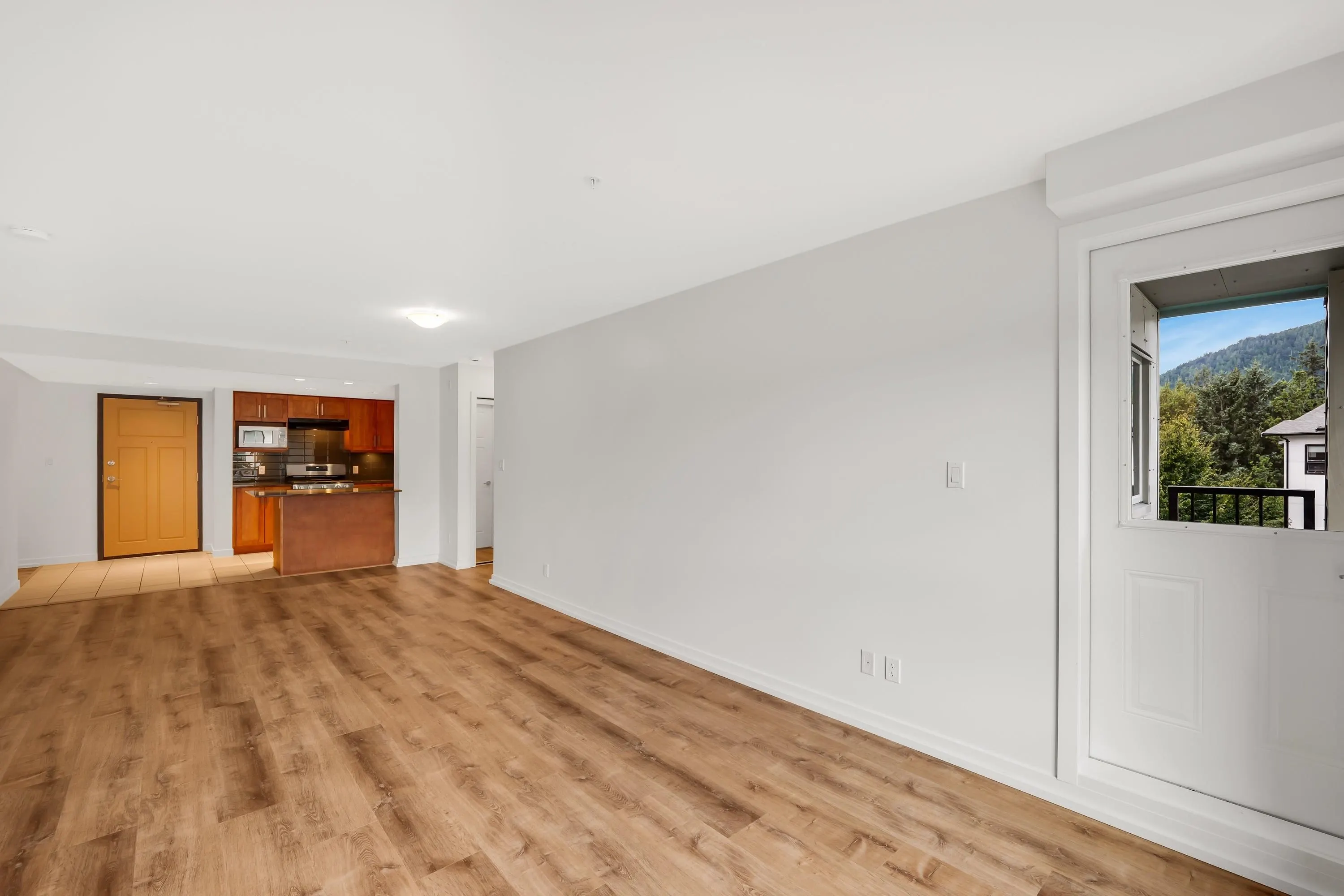 1212 Main Street #305