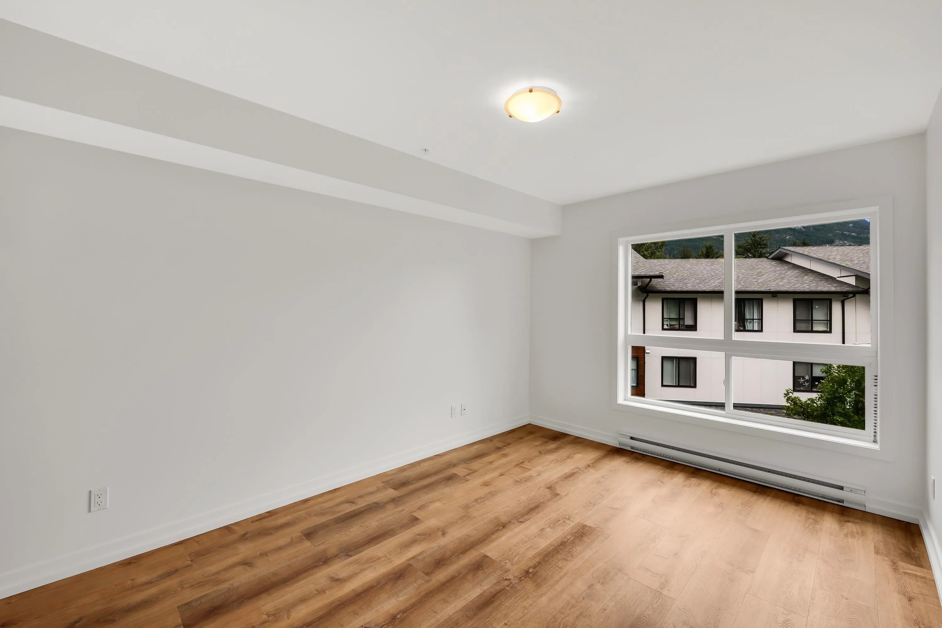 1212 Main Street #305