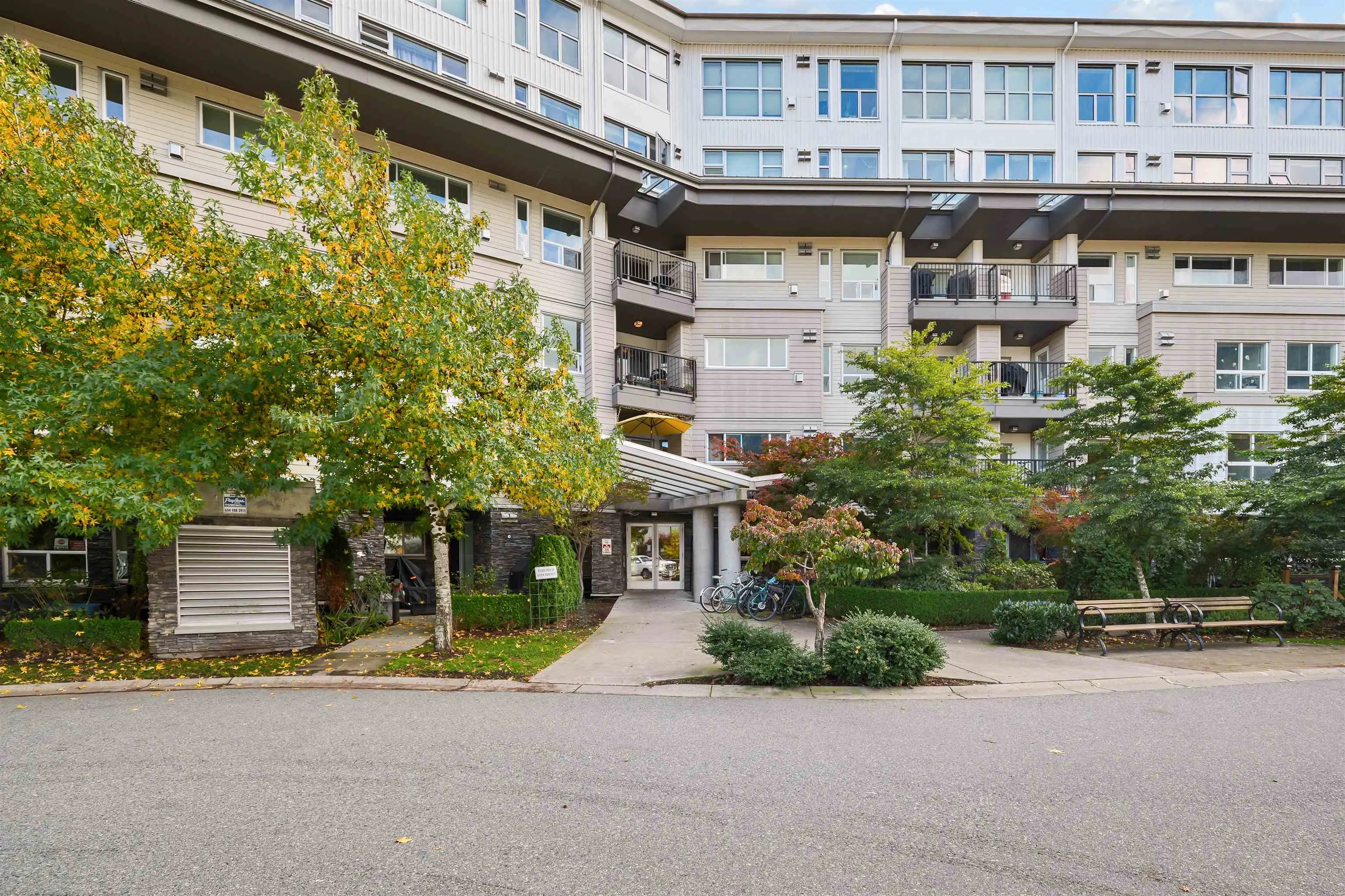 1212 Main Street #305