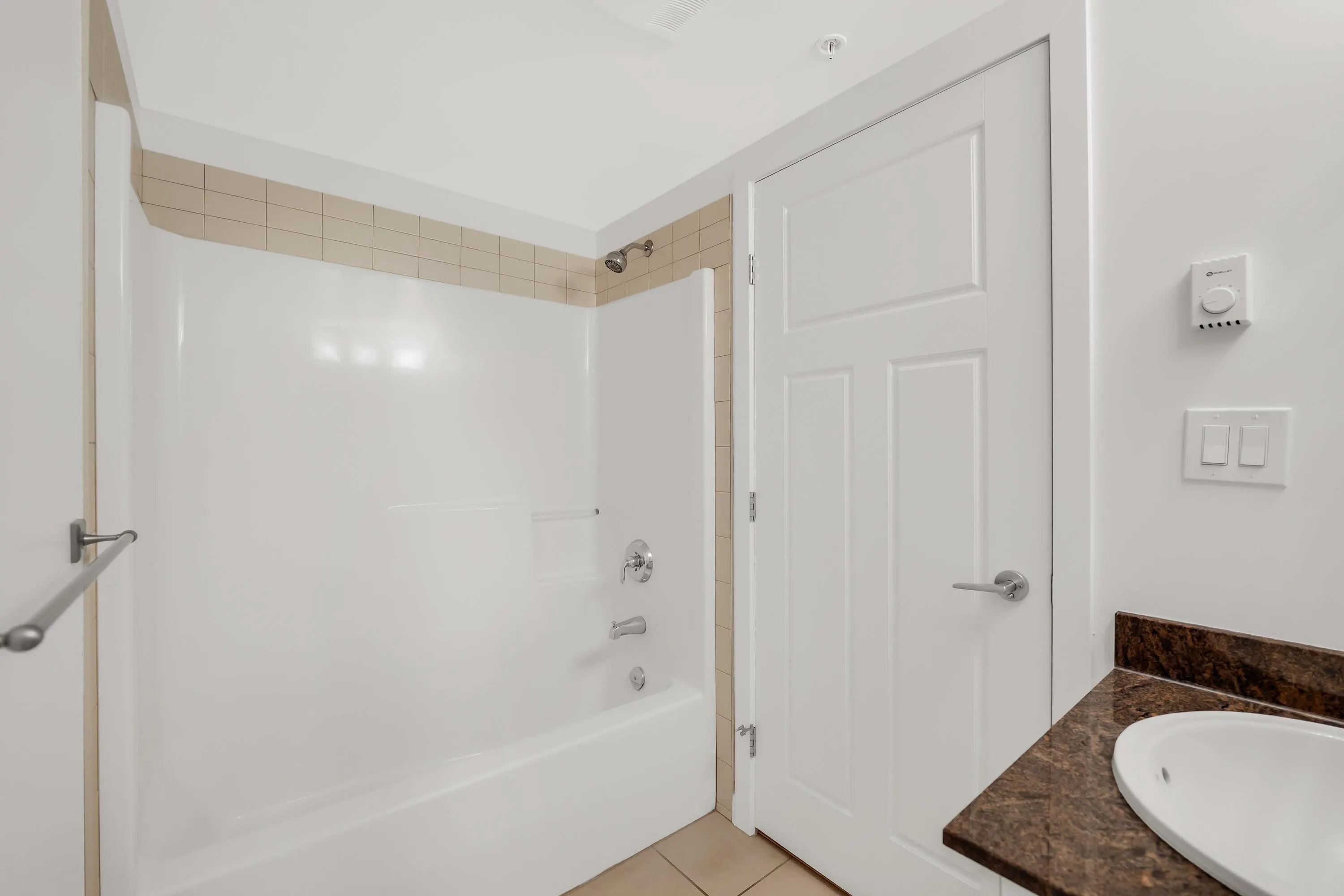 1212 Main Street #305