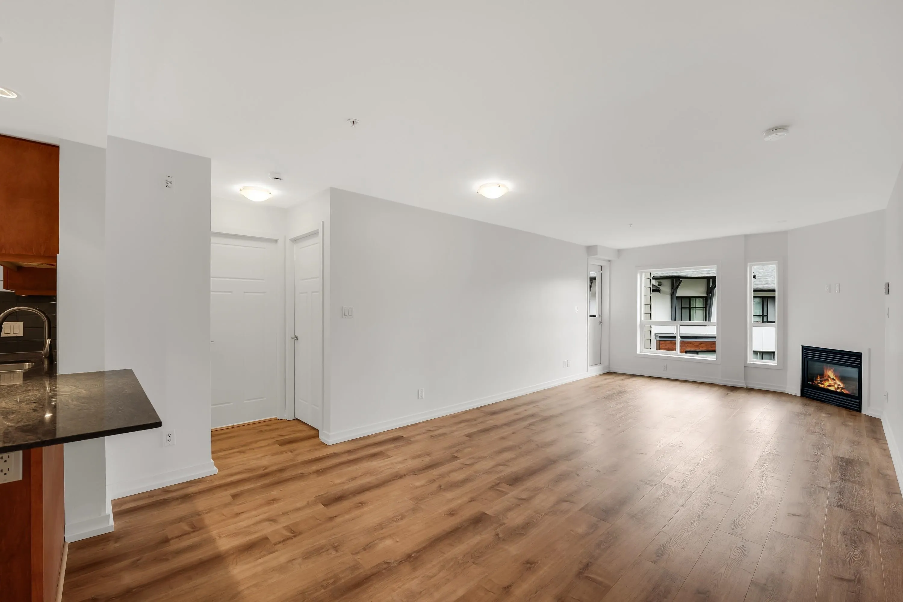 1212 Main Street #305