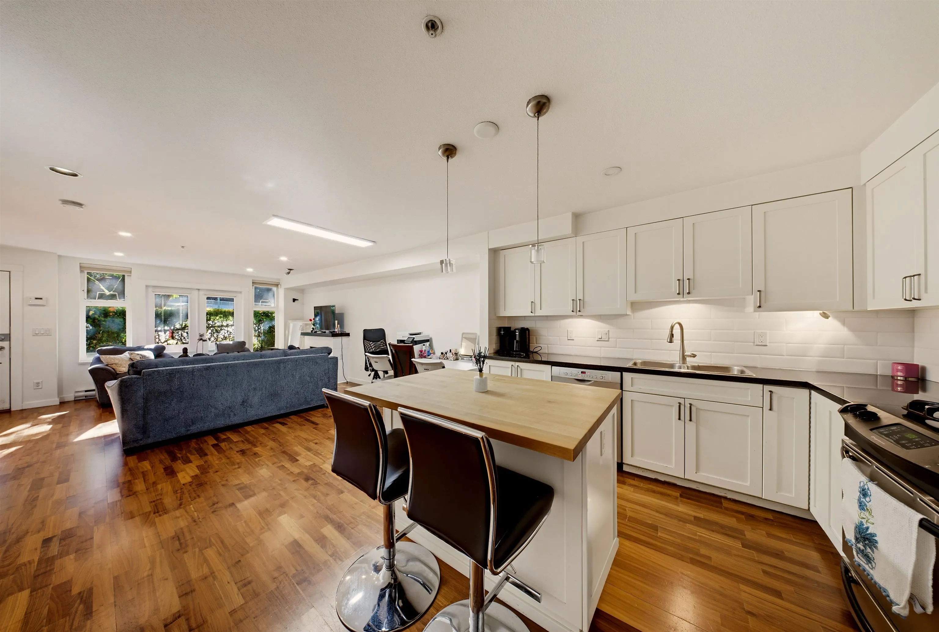 W 12th Avenue #3685