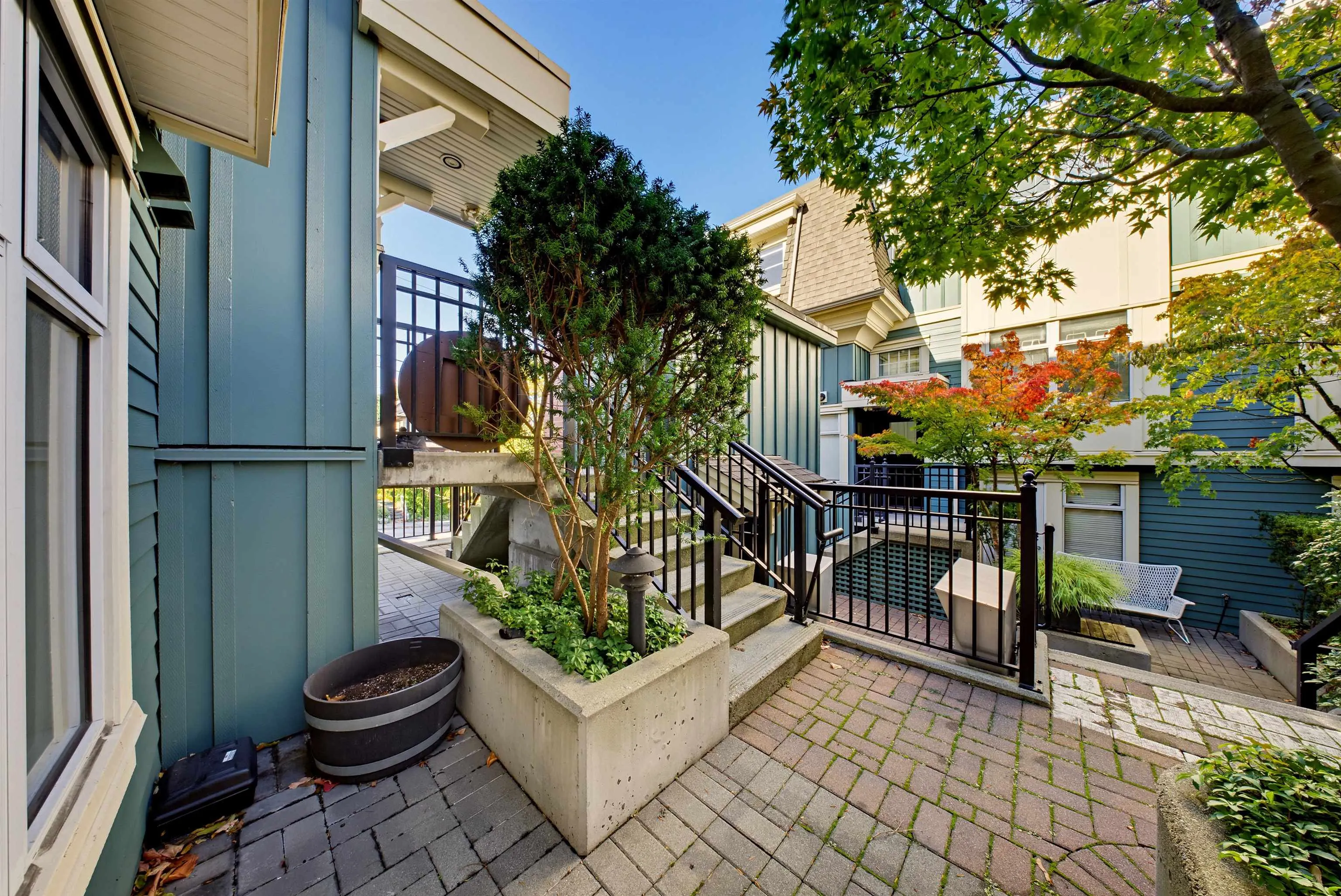 W 12th Avenue #3685