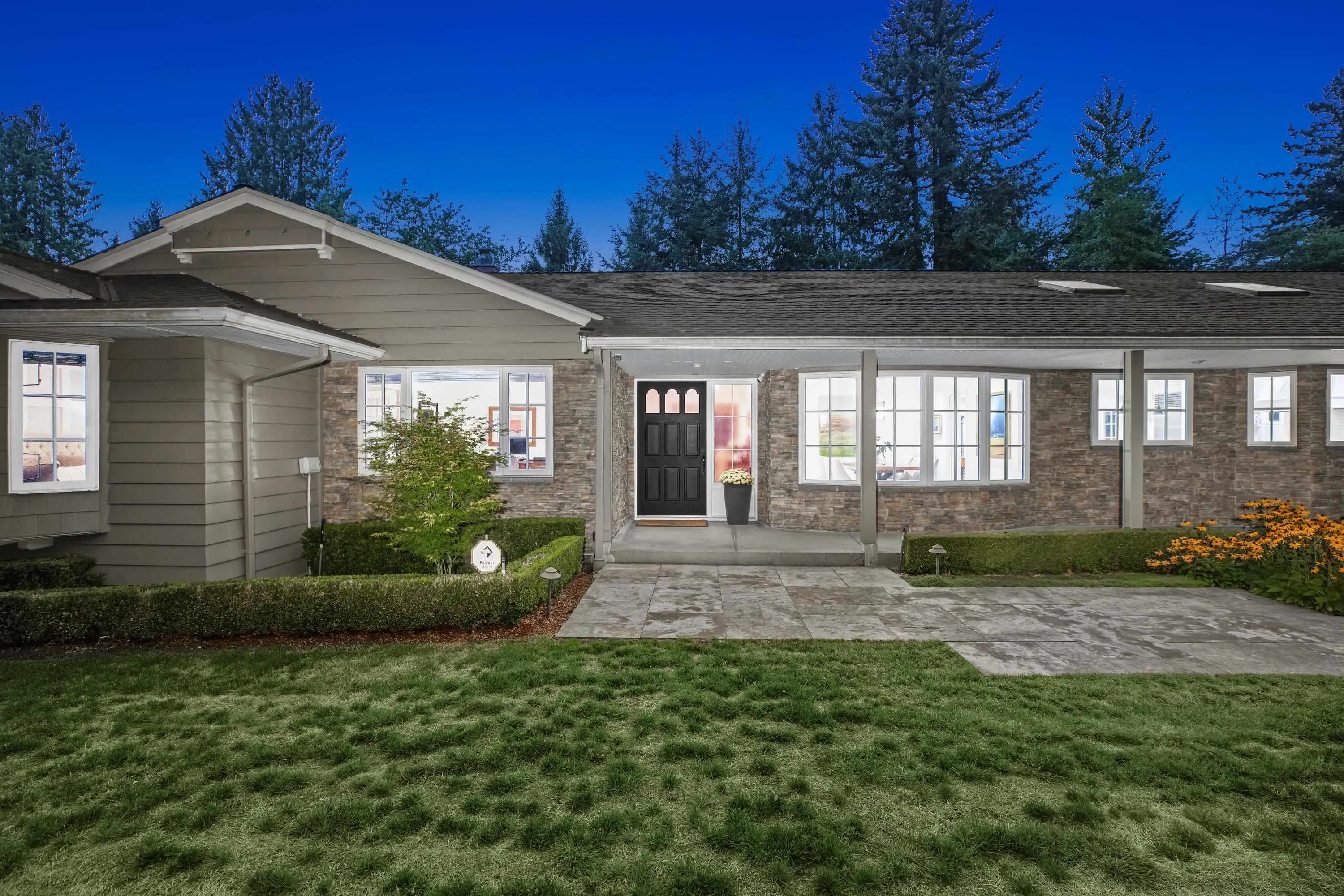 885 Margaree Place