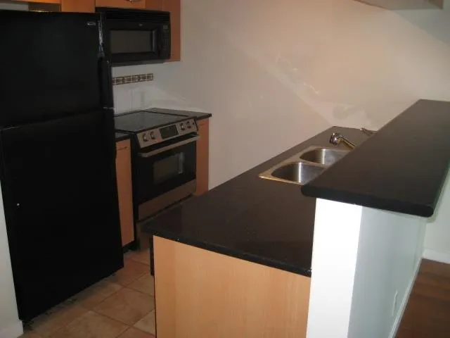 1331 Alberni Street #707