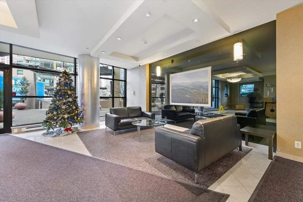 1331 Alberni Street #707