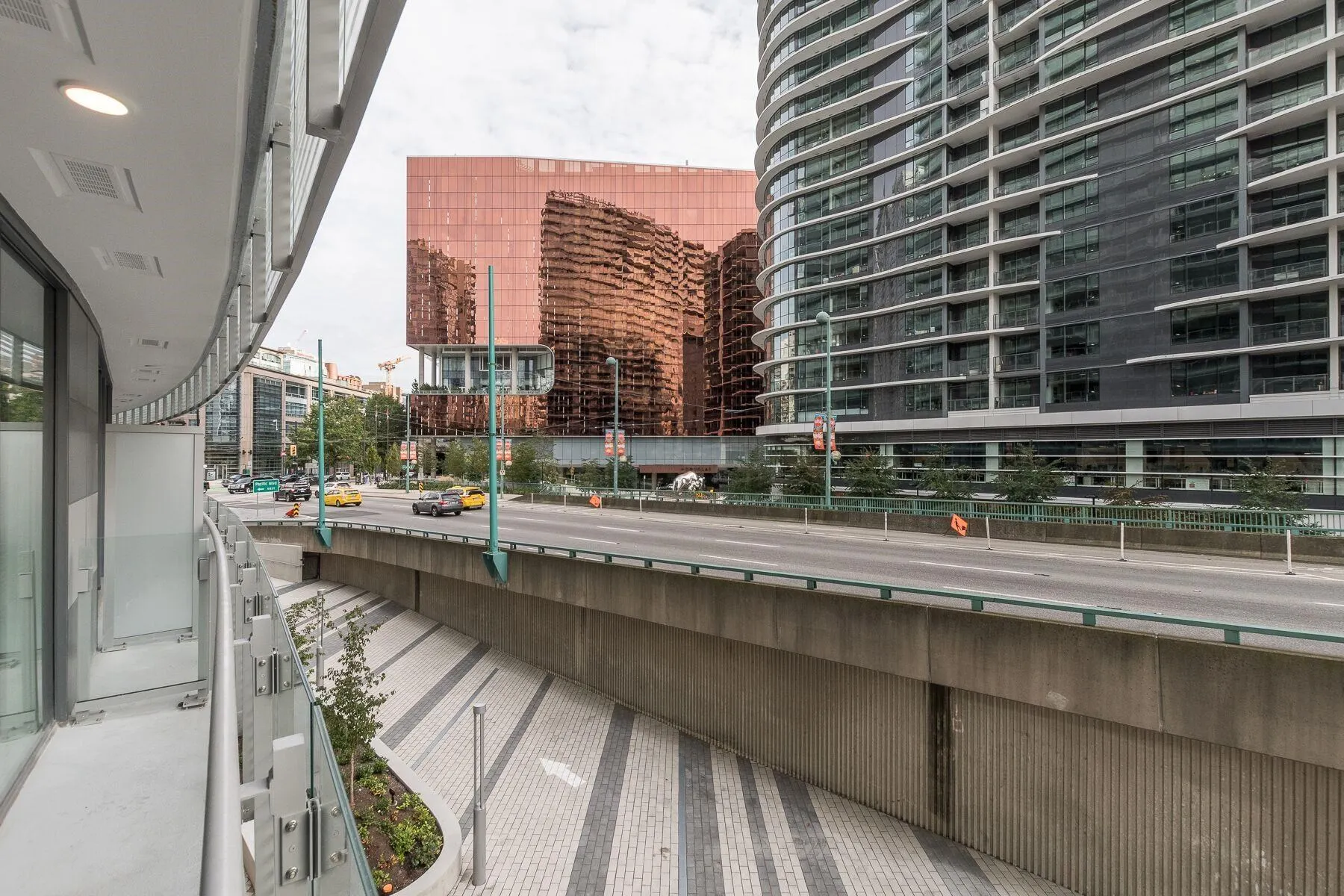 89 Nelson Street #211