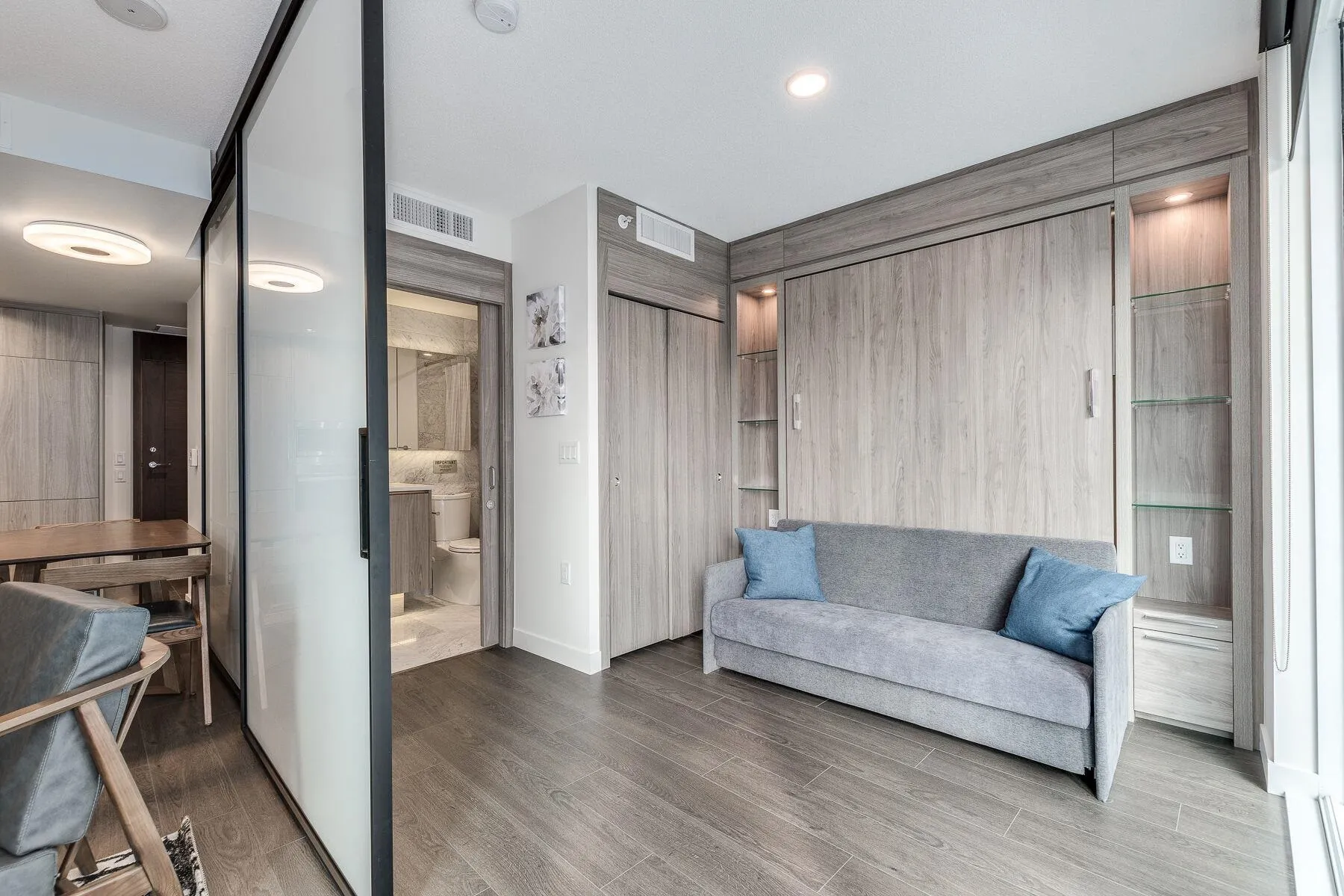 89 Nelson Street #211