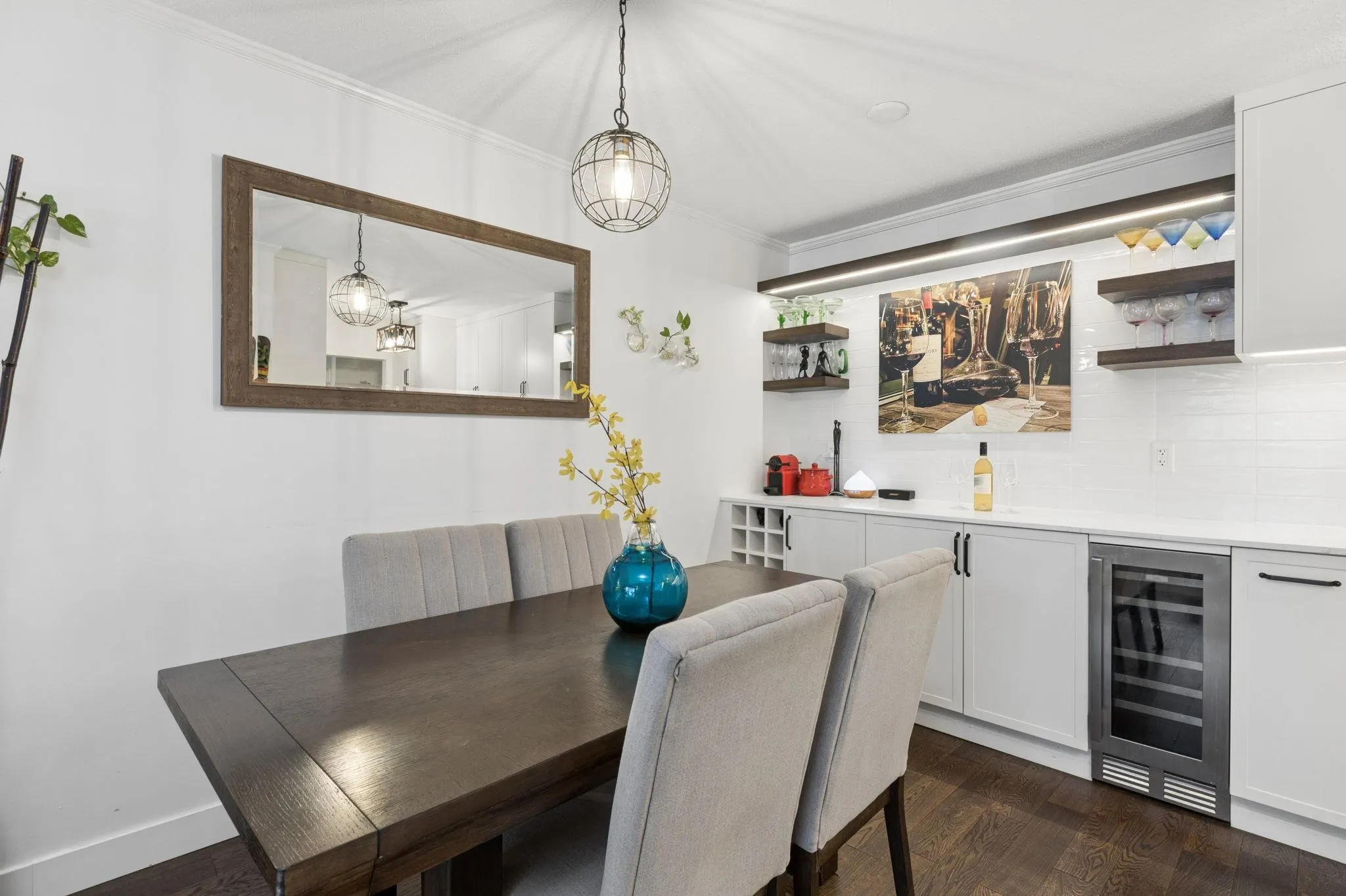 127 E 4th Street #201