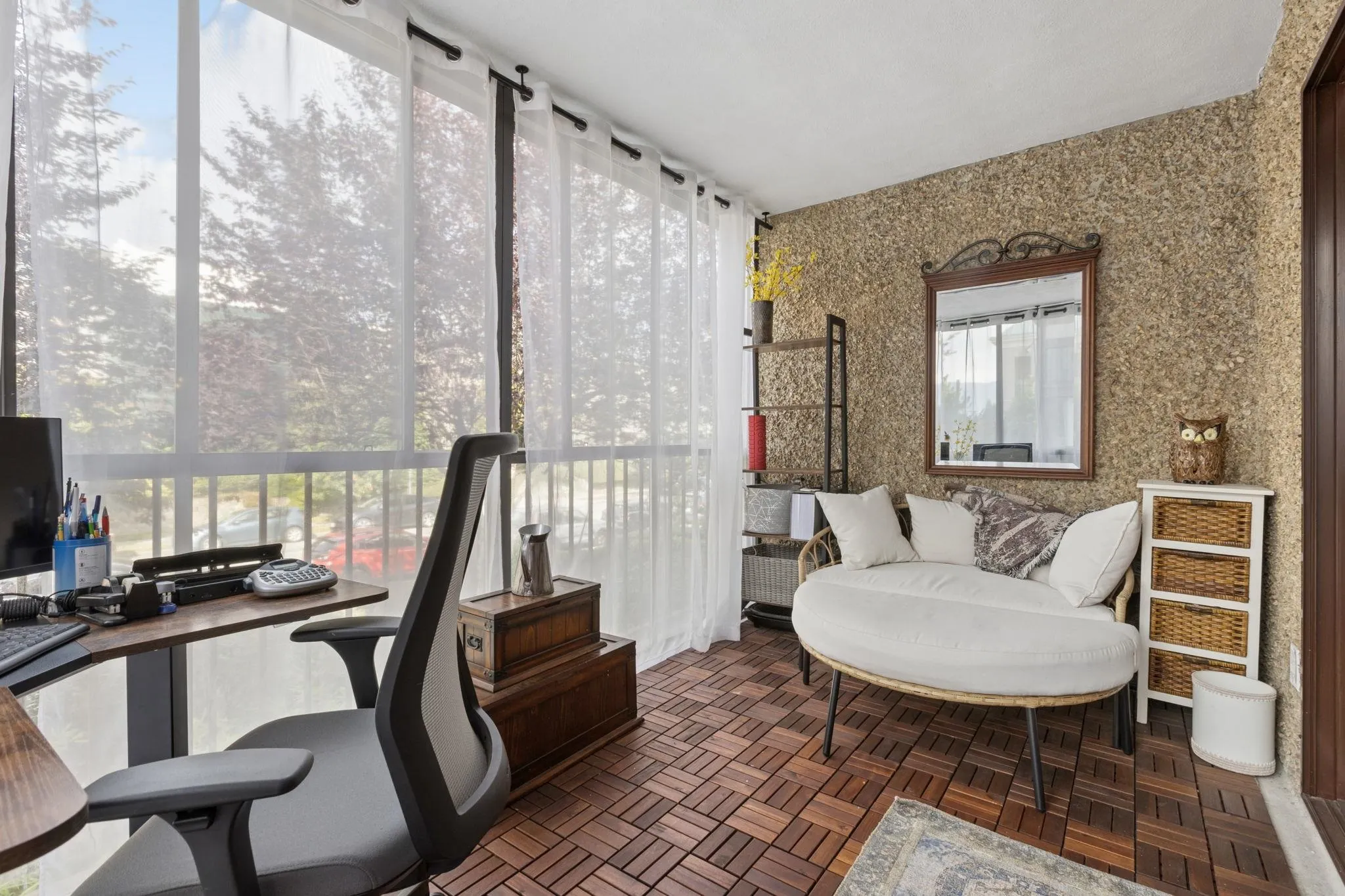 127 E 4th Street #201