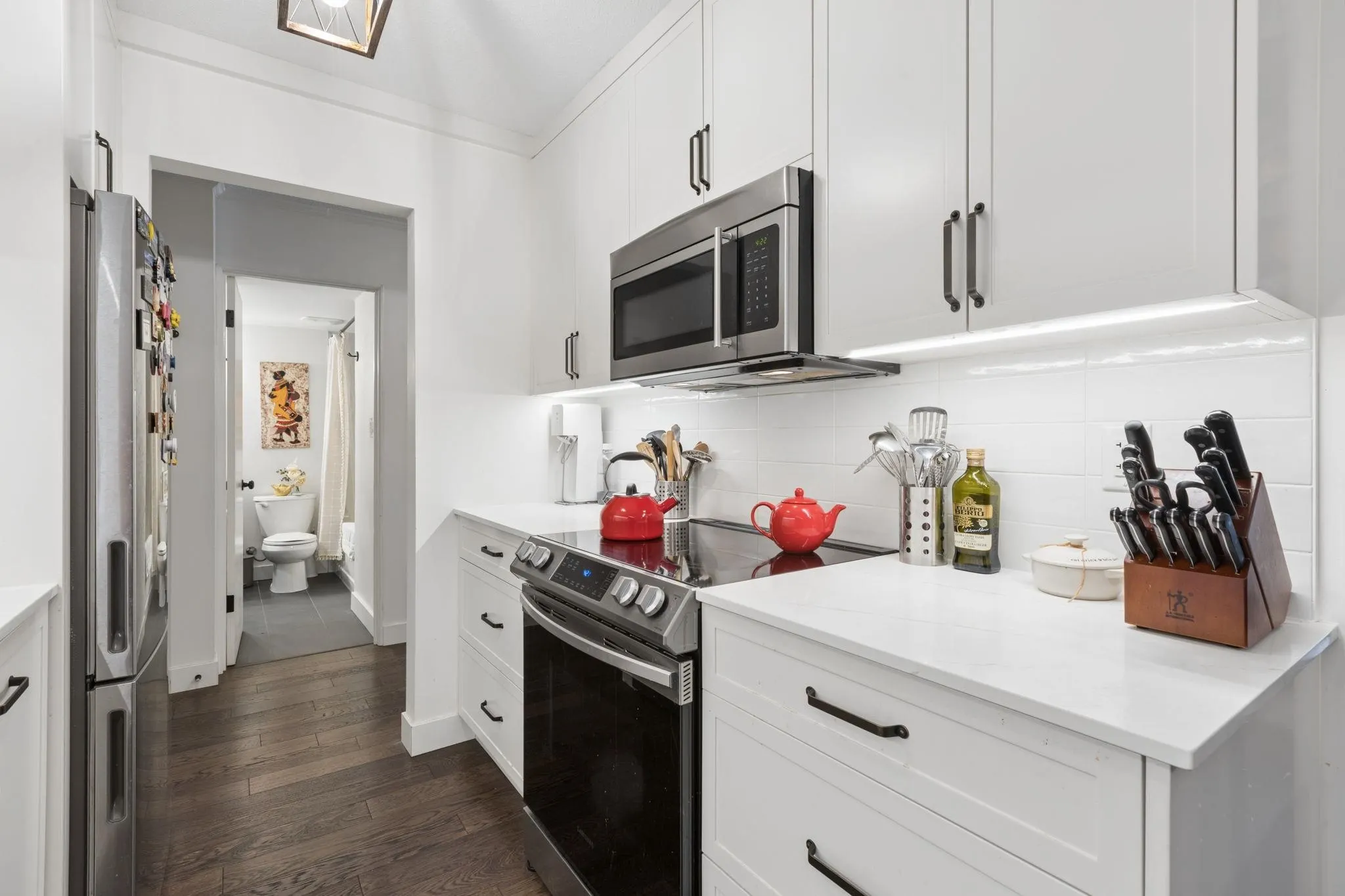 127 E 4th Street #201