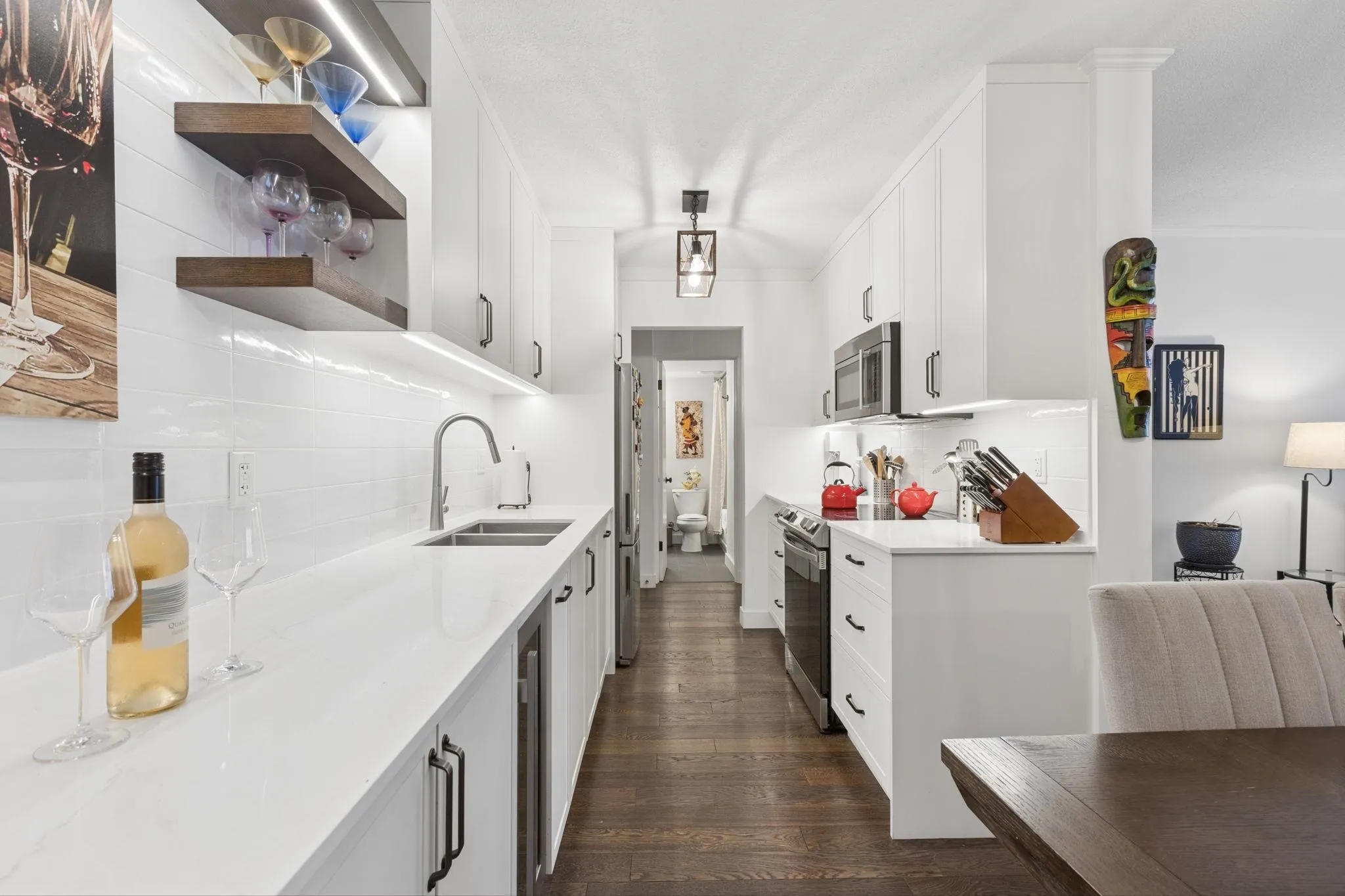127 E 4th Street #201