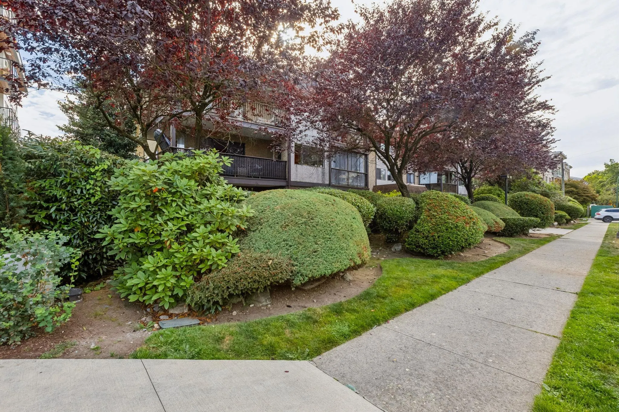 127 E 4th Street #201