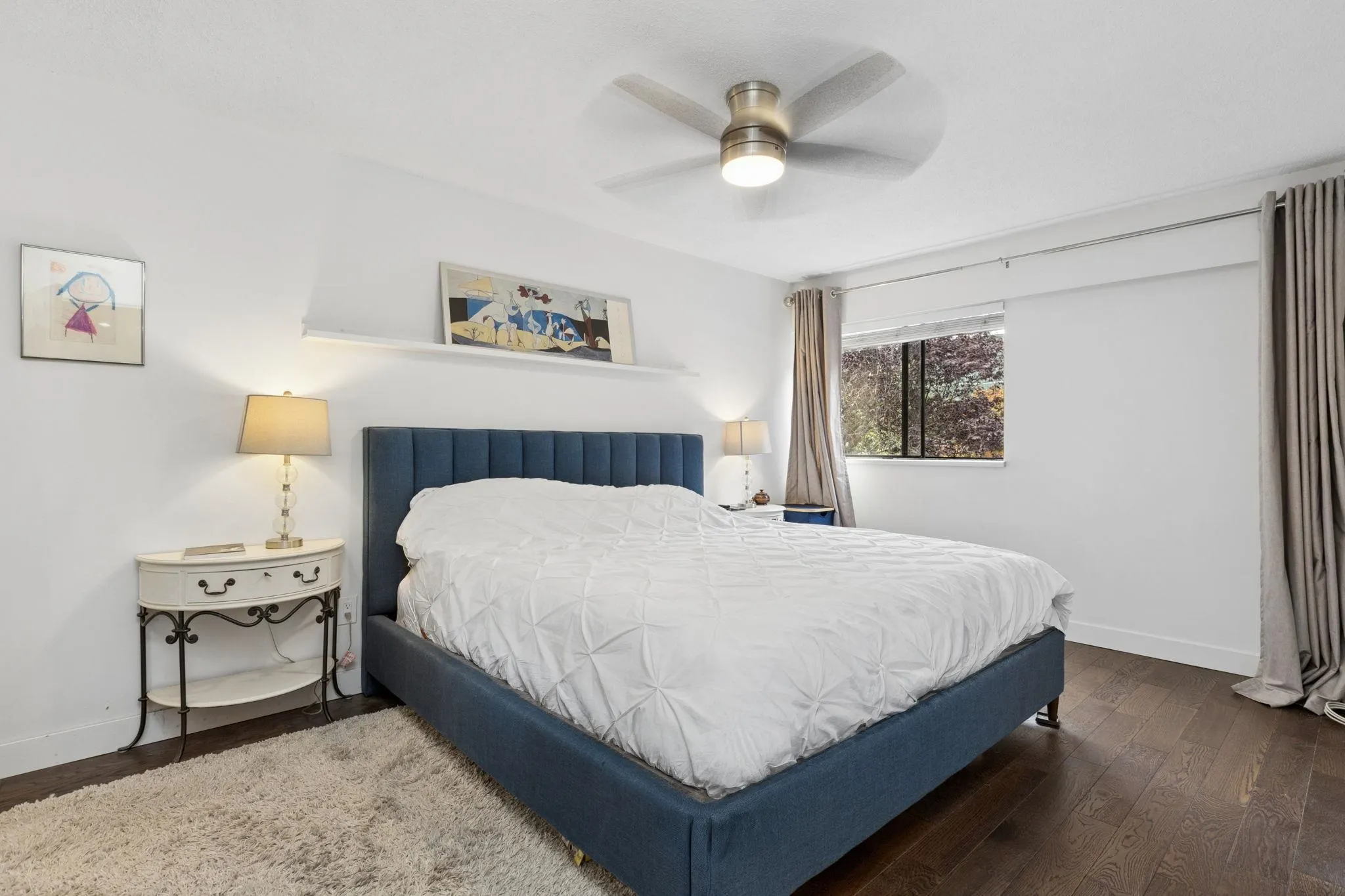127 E 4th Street #201