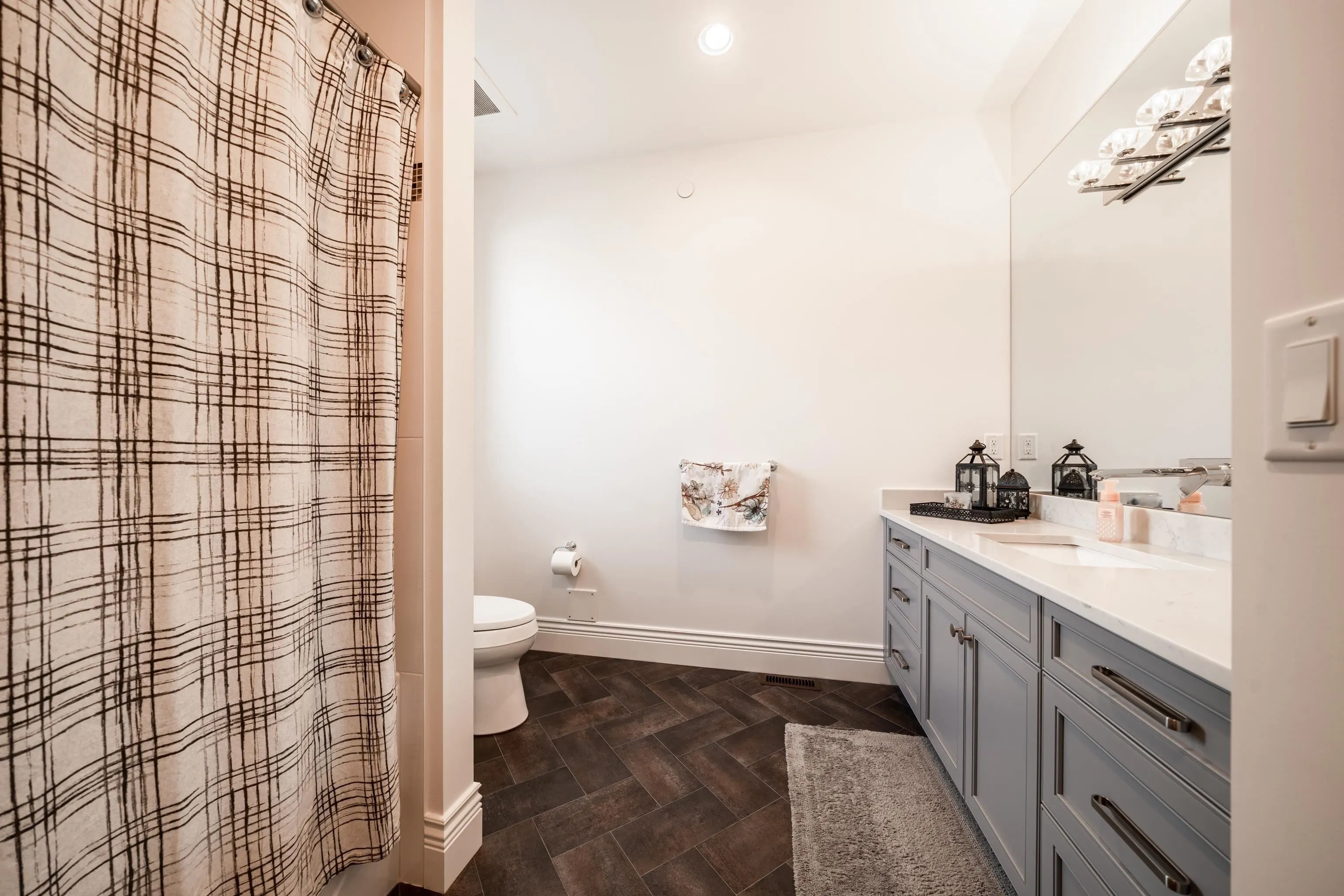 20142 123a Avenue
