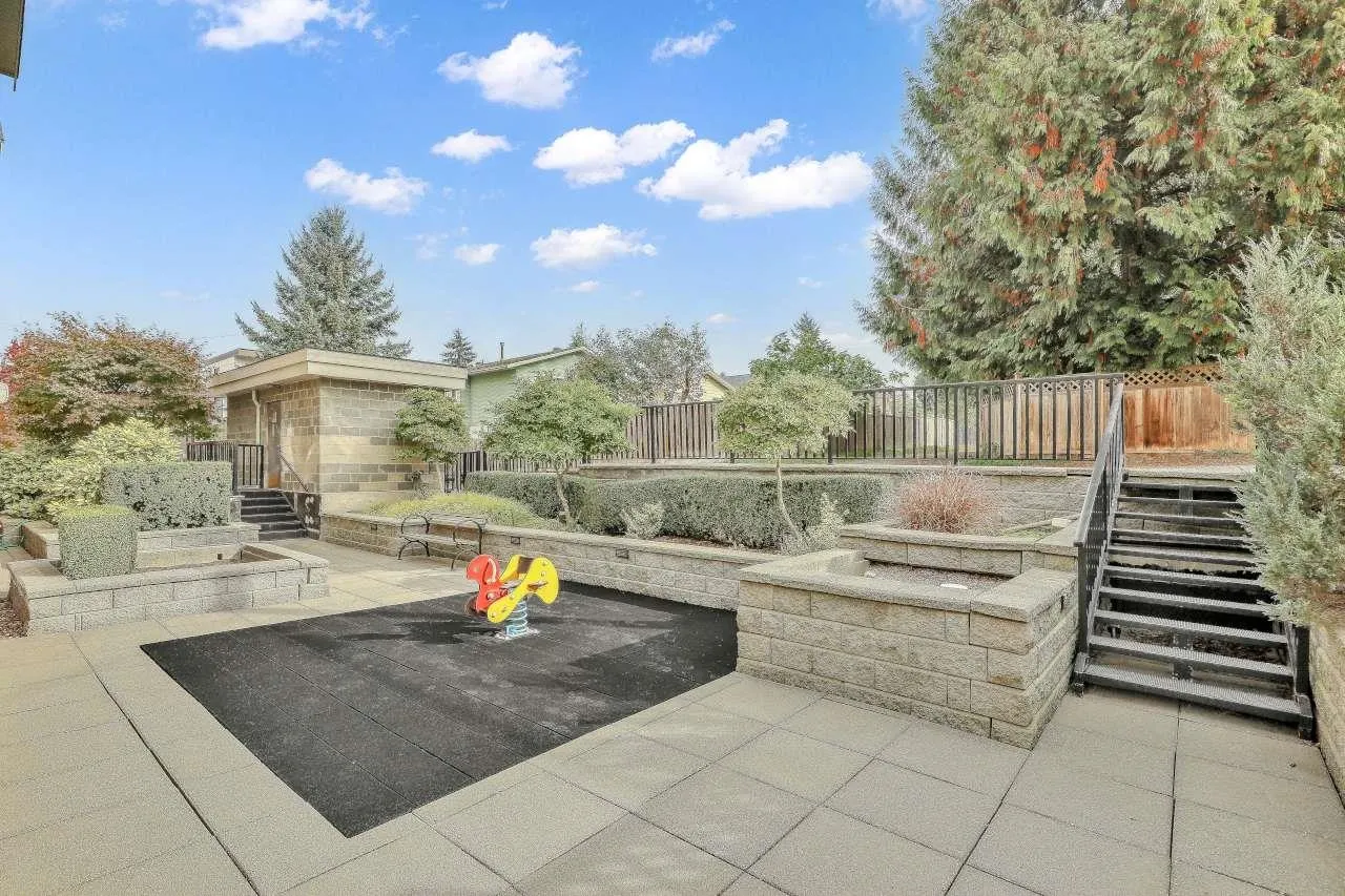 2268 Shaughnessy Street #105